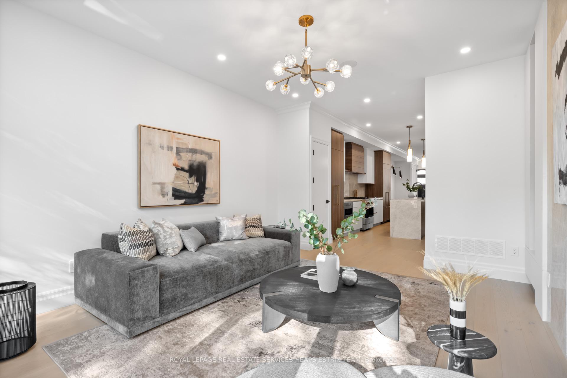 112 Givins St, Toronto, ON M6J2X9 | 4 Bedroom 5 Bathroom Semi-Detached House | Image 4