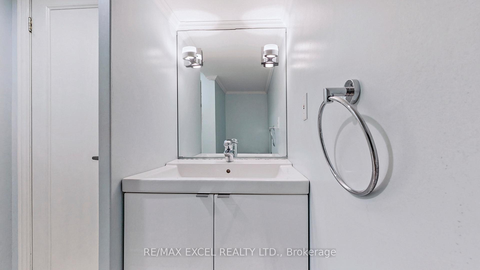 54 Centre Ave, Toronto, ON M2M2L5 | 3 Bedroom 2 Bathroom Detached House | Image 34