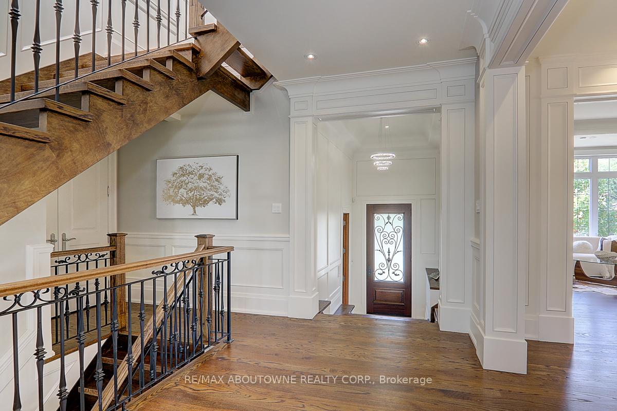 69 Heathview Ave, Toronto, ON M2K2C3 | 4 Bedroom 7 Bathroom Detached House | Image 2