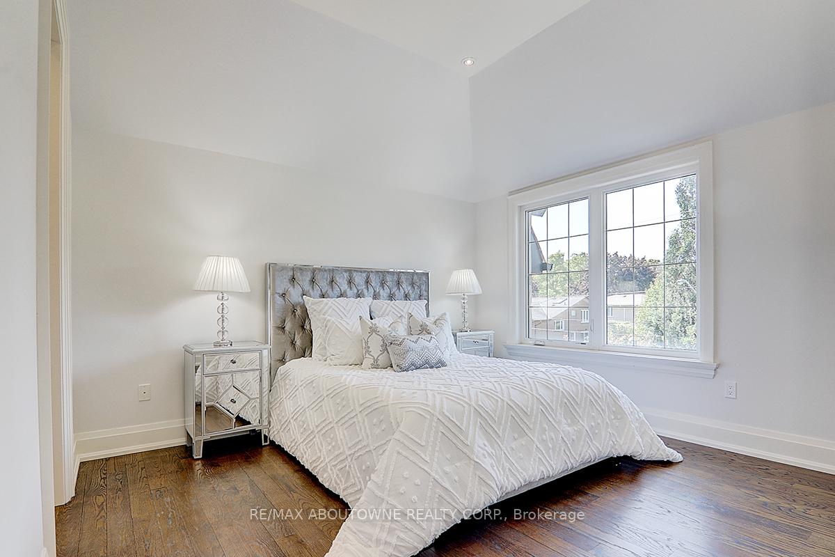 69 Heathview Ave, Toronto, ON M2K2C3 | 4 Bedroom 7 Bathroom Detached House | Image 28