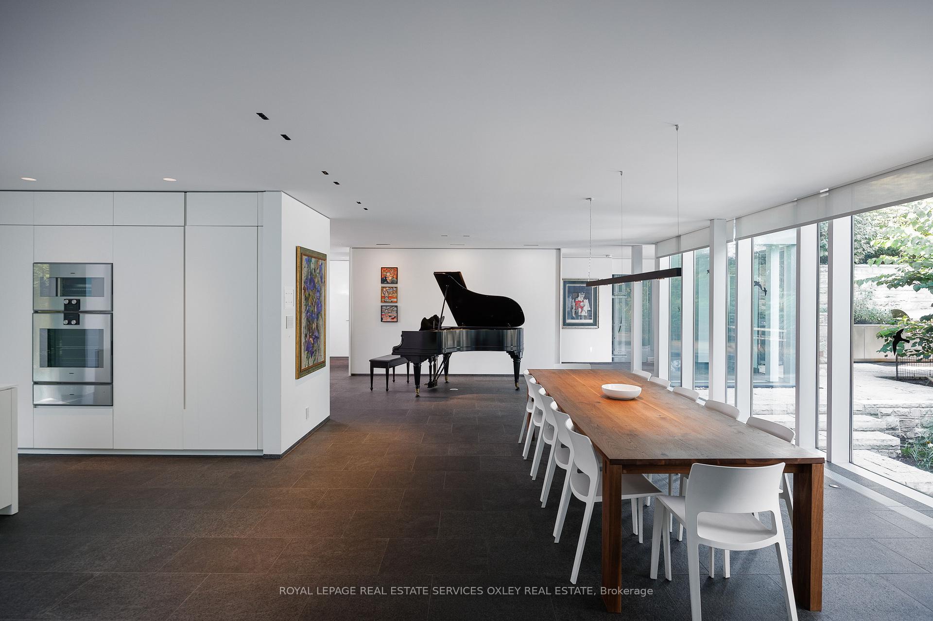 11 Beaumont Rd, Toronto, ON M4W1V4 | 4 Bedroom 4 Bathroom Detached House | Image 6