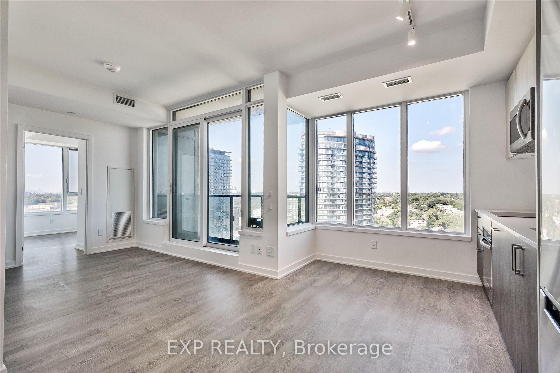 #2216 - 1926 Lakeshore Blvd W, Toronto, ON M6S1A1 | 1 Bedroom 1 Bathroom Condo Apt | Image 6