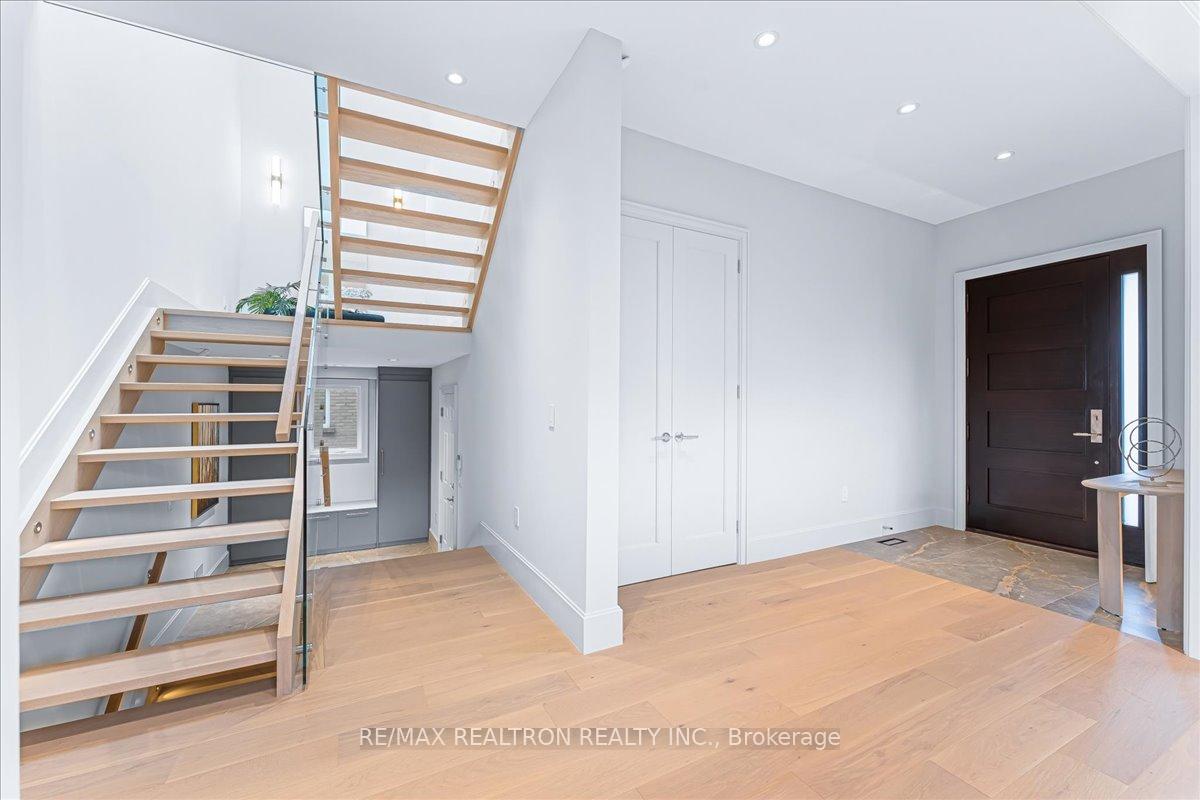 275 Reiner Rd, Toronto, ON M3H2M5 | 4 Bedroom 6 Bathroom Detached House | Image 11