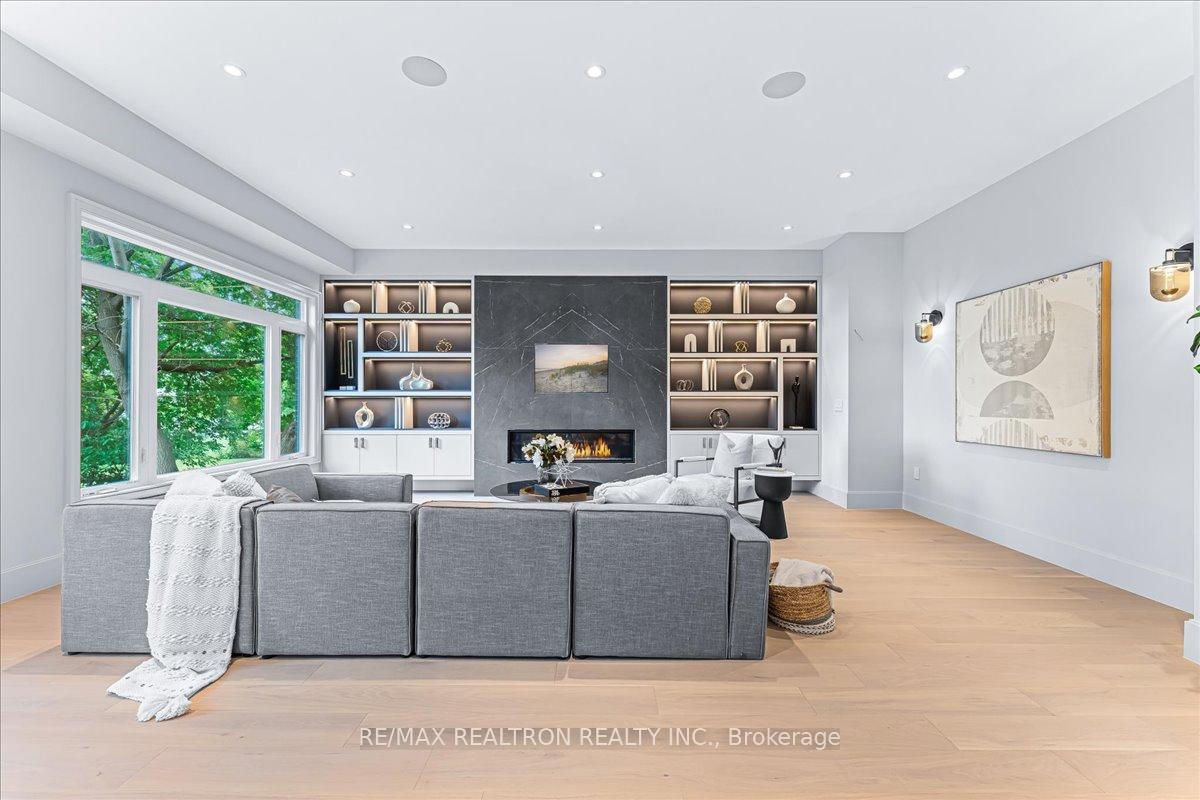 275 Reiner Rd, Toronto, ON M3H2M5 | 4 Bedroom 6 Bathroom Detached House | Image 16