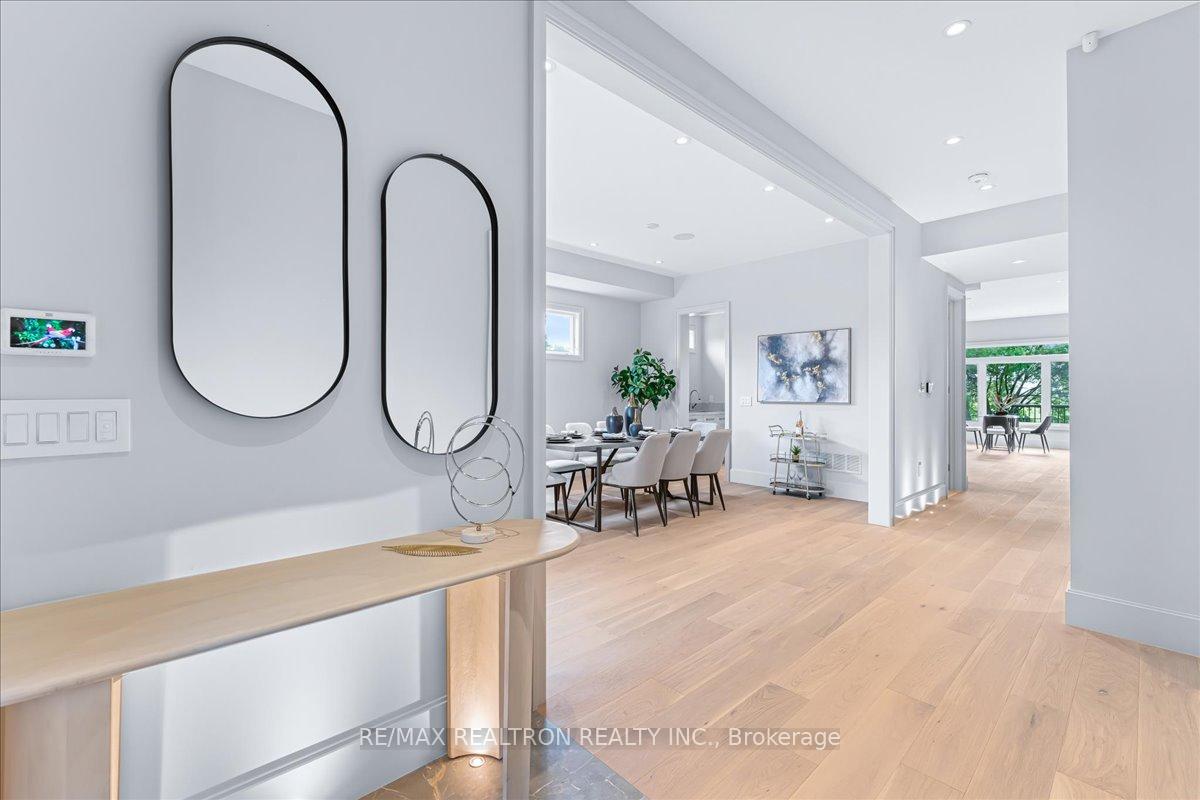 275 Reiner Rd, Toronto, ON M3H2M5 | 4 Bedroom 6 Bathroom Detached House | Image 4
