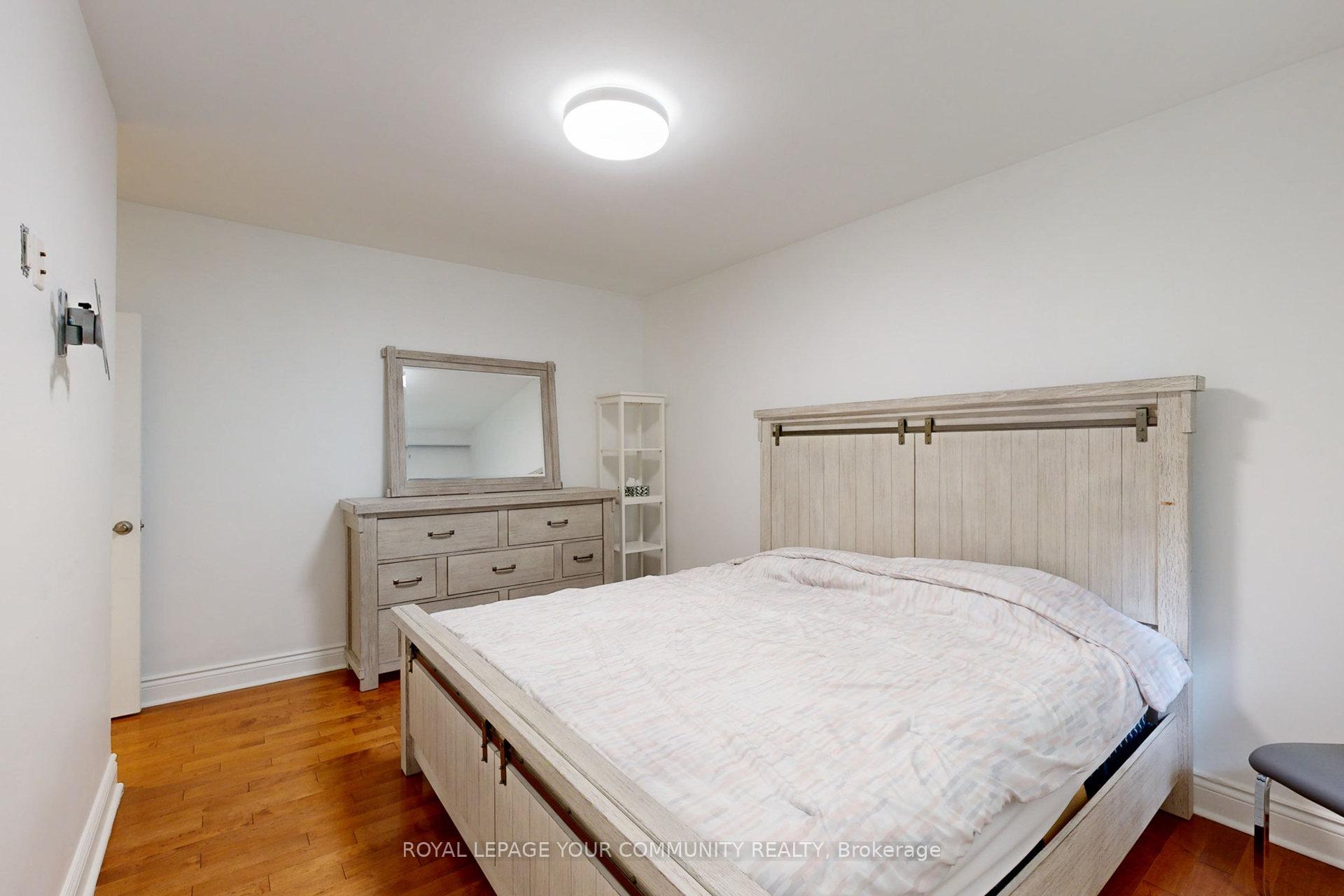 191 Maxome Ave, Toronto, ON M2M3L1 | 3 Bedroom 3 Bathroom Detached House | Image 21