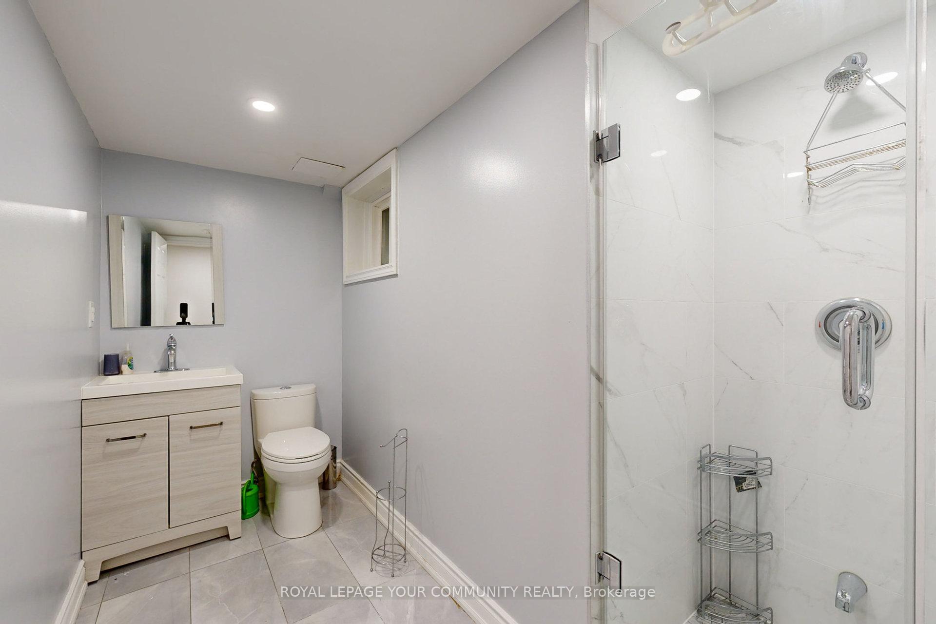 191 Maxome Ave, Toronto, ON M2M3L1 | 3 Bedroom 3 Bathroom Detached House | Image 35