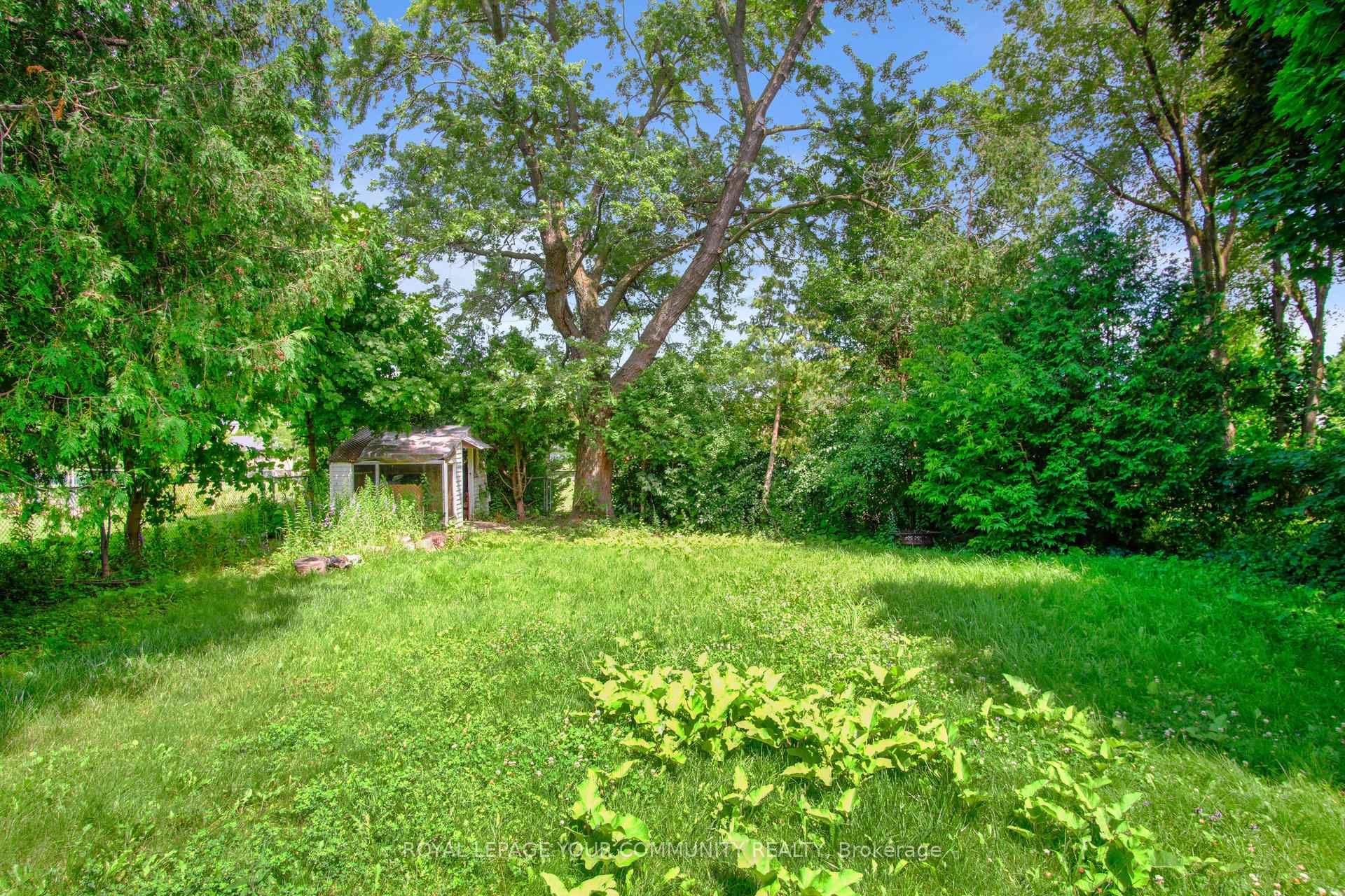 191 Maxome Ave, Toronto, ON M2M3L1 | 3 Bedroom 3 Bathroom Detached House | Image 37