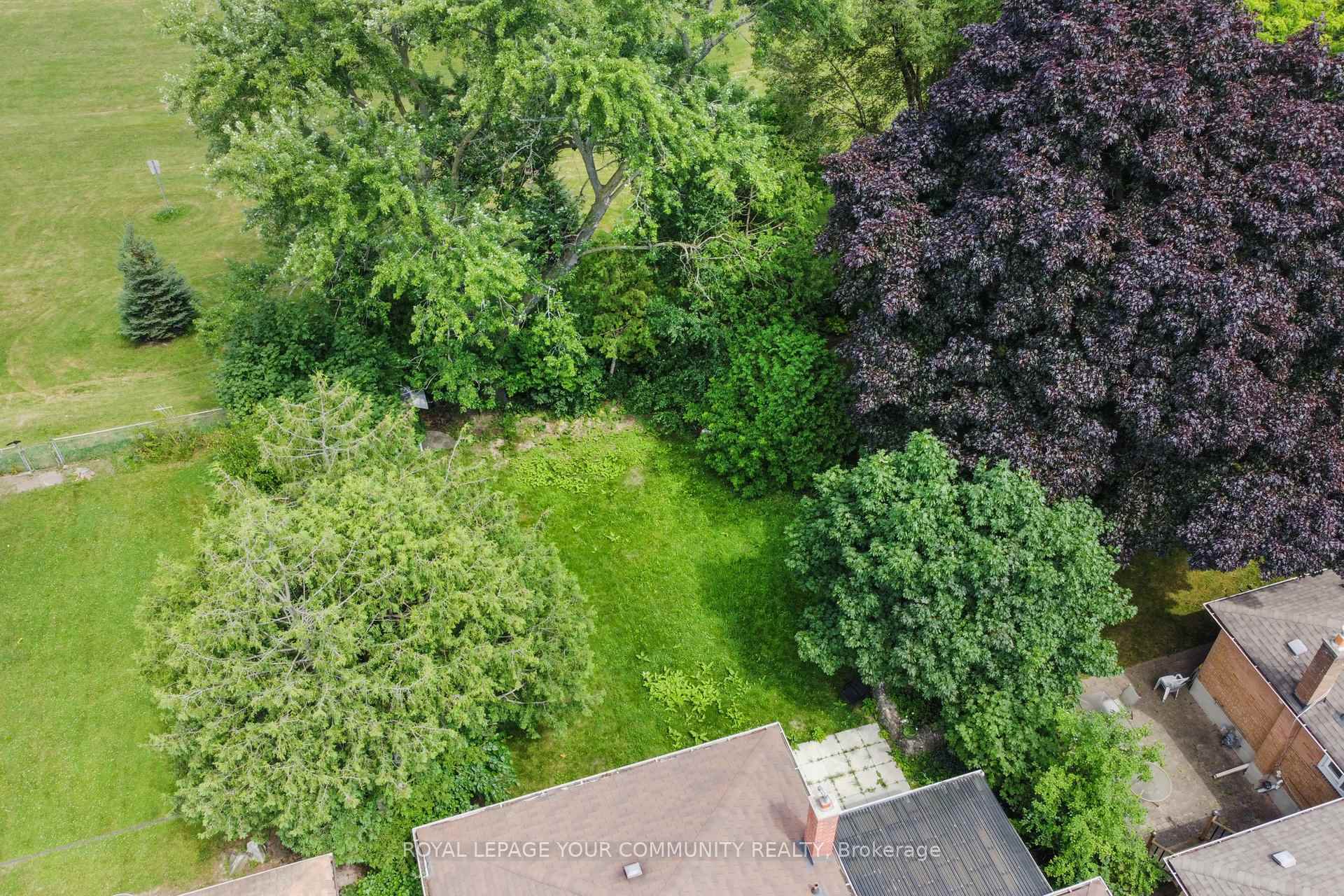 191 Maxome Ave, Toronto, ON M2M3L1 | 3 Bedroom 3 Bathroom Detached House | Image 39