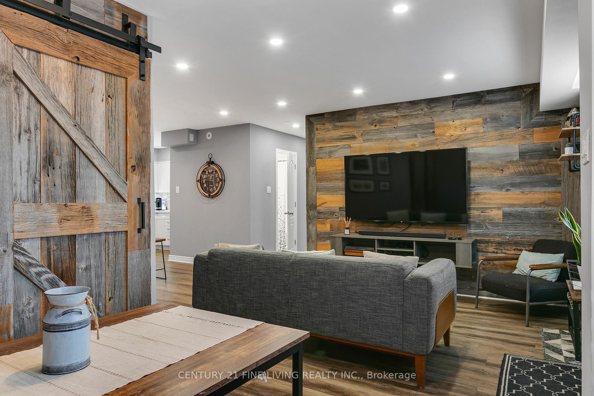 #701 - 39 Canniff St, Toronto, ON M6K3M5 | 2 Bedroom 1 Bathroom Condo Townhouse | Image 12