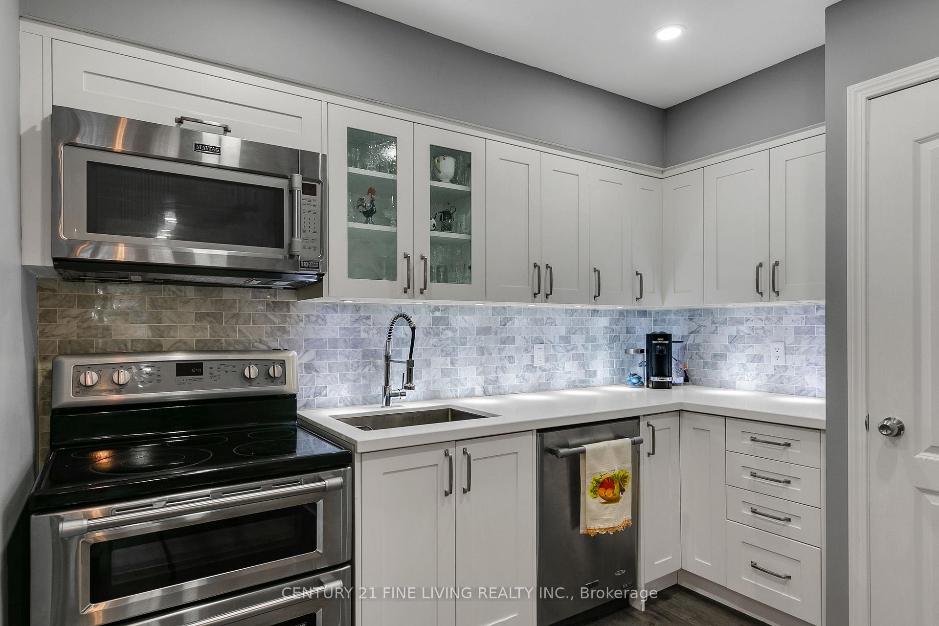 #701 - 39 Canniff St, Toronto, ON M6K3M5 | 2 Bedroom 1 Bathroom Condo Townhouse | Image 15