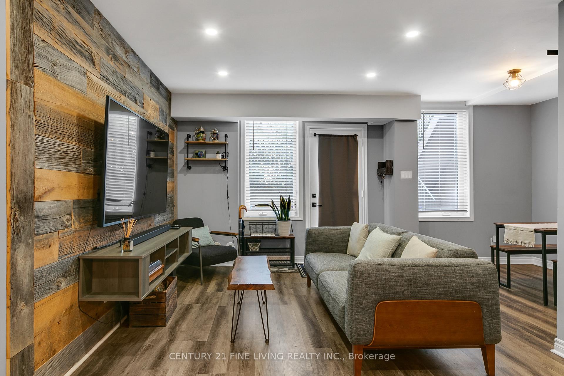 #701 - 39 Canniff St, Toronto, ON M6K3M5 | 2 Bedroom 1 Bathroom Condo Townhouse | Image 6