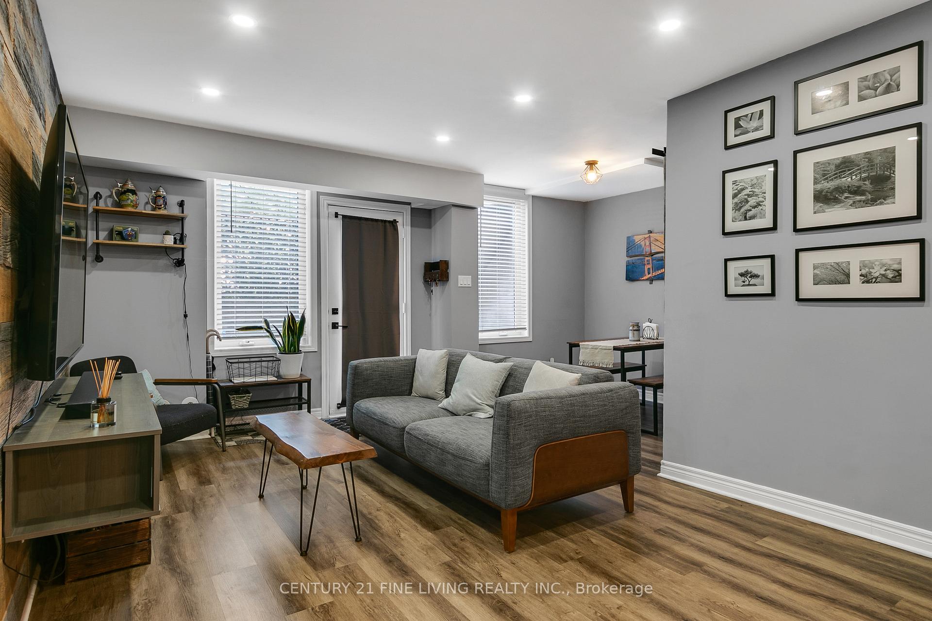 #701 - 39 Canniff St, Toronto, ON M6K3M5 | 2 Bedroom 1 Bathroom Condo Townhouse | Image 7