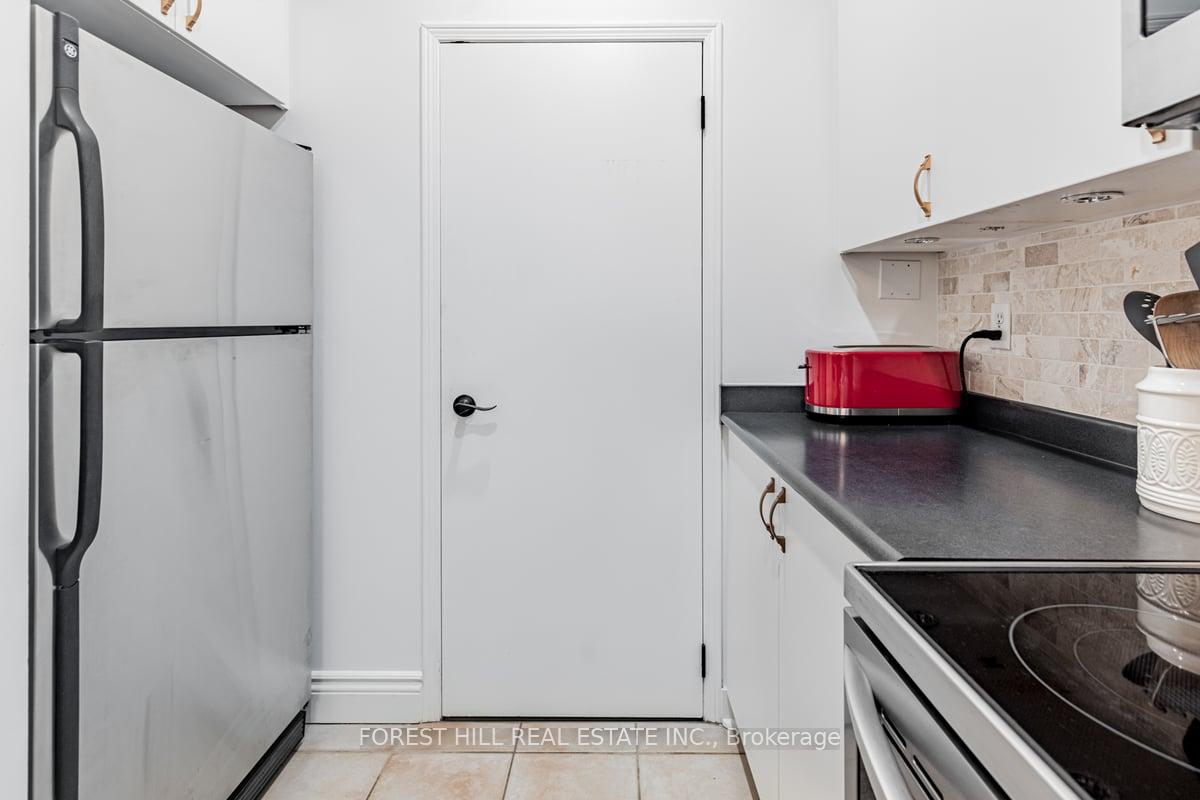 #116 - 500 Richmond St W, Toronto, ON M5V3N4 | 2 Bedroom 1 Bathroom Condo Apt | Image 10