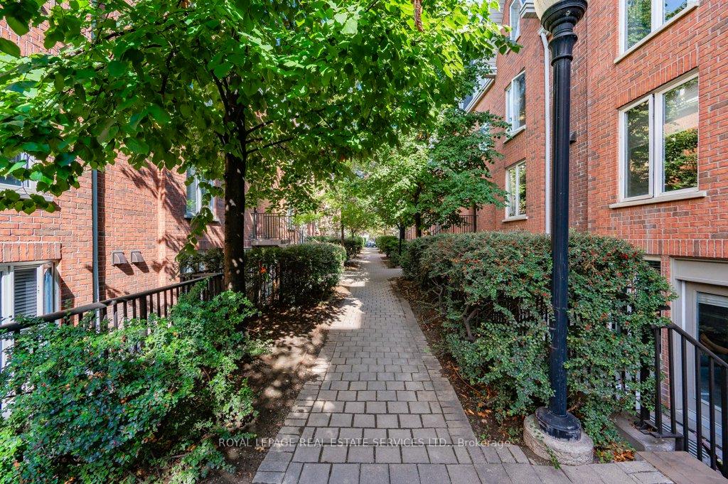 #521 - 10 Douro St, Toronto, ON M6K3M4 | 2 Bedroom 1 Bathroom Condo Townhouse | Image 2
