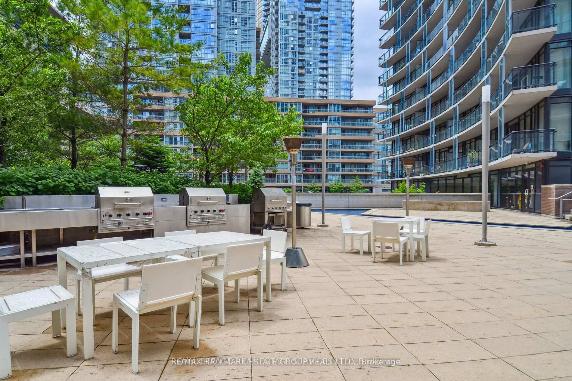 #545 - 8 Telegram Mews, Toronto, ON M5V3Z5 | 3 Bedroom 2 Bathroom Condo Apt | Image 32