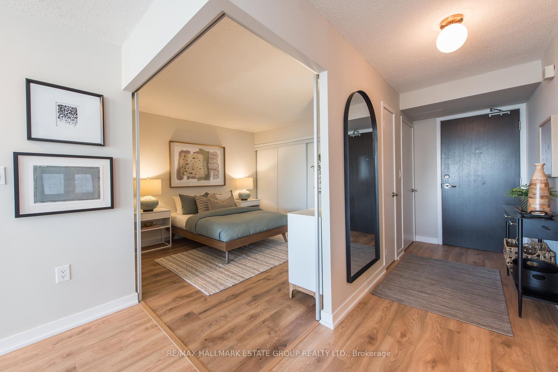 #545 - 8 Telegram Mews, Toronto, ON M5V3Z5 | 3 Bedroom 2 Bathroom Condo Apt | Image 4