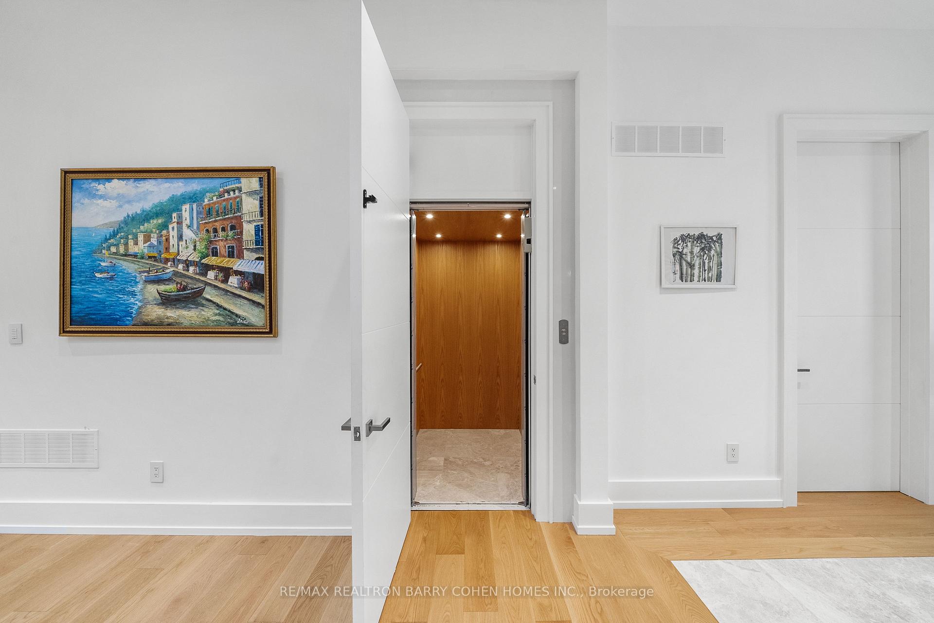 28 Brian Cliff Dr, Toronto, ON M3B2G2 | 4 Bedroom 7 Bathroom Detached House | Image 12