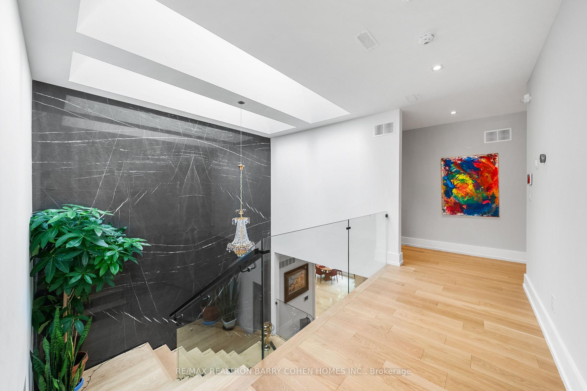 28 Brian Cliff Dr, Toronto, ON M3B2G2 | 4 Bedroom 7 Bathroom Detached House | Image 16