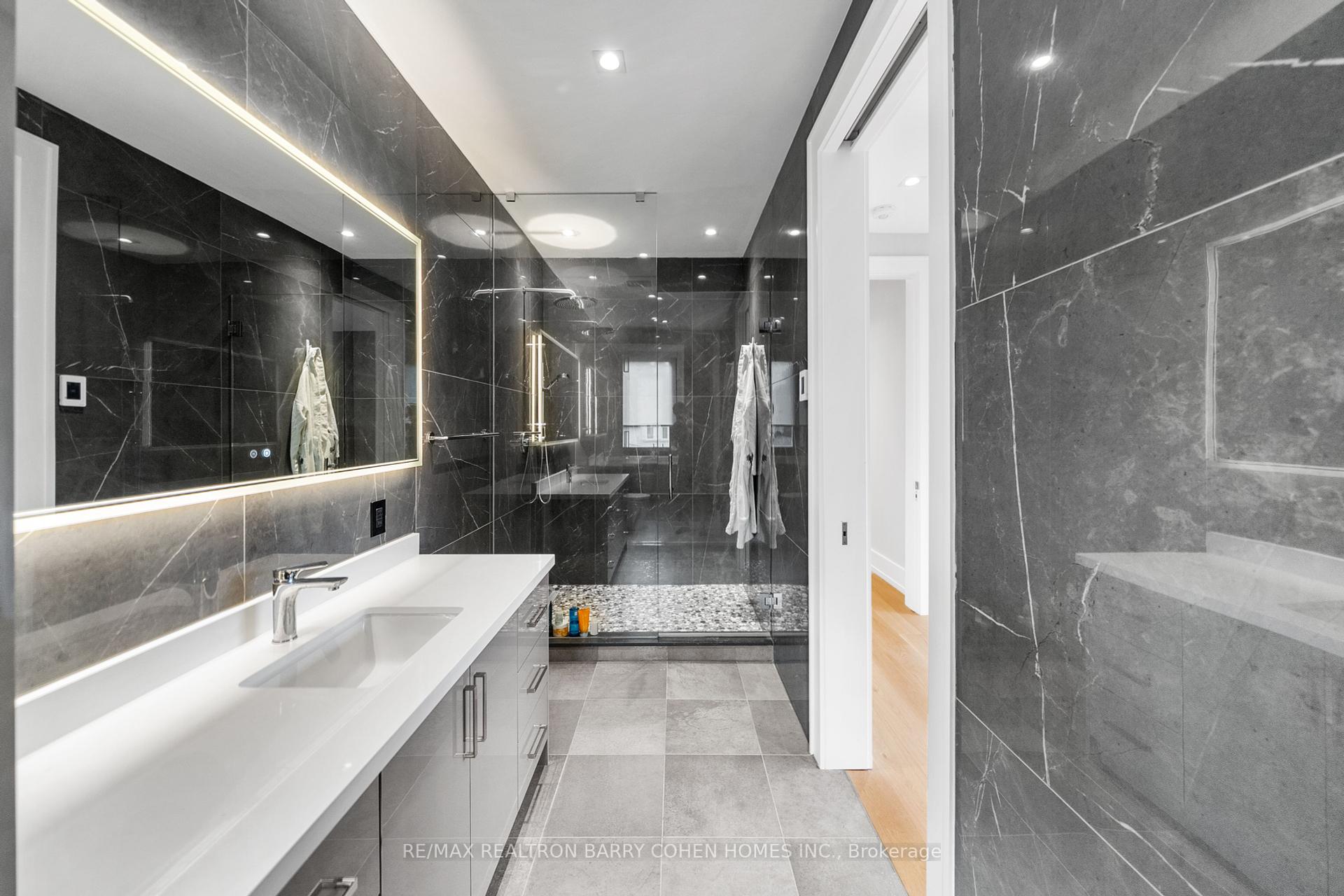 28 Brian Cliff Dr, Toronto, ON M3B2G2 | 4 Bedroom 7 Bathroom Detached House | Image 18