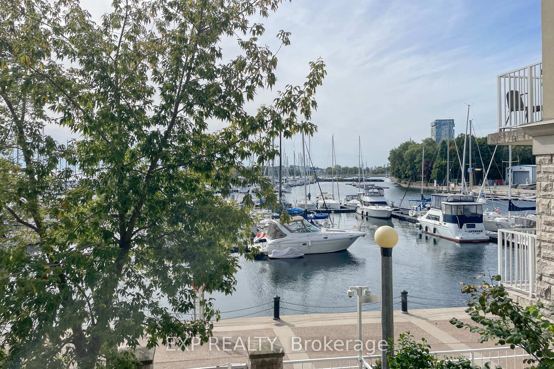 #632 - 38 Stadium Rd, Toronto, ON M5V3P4 | 2 Bedroom 1 Bathroom Condo Townhouse | Image 26