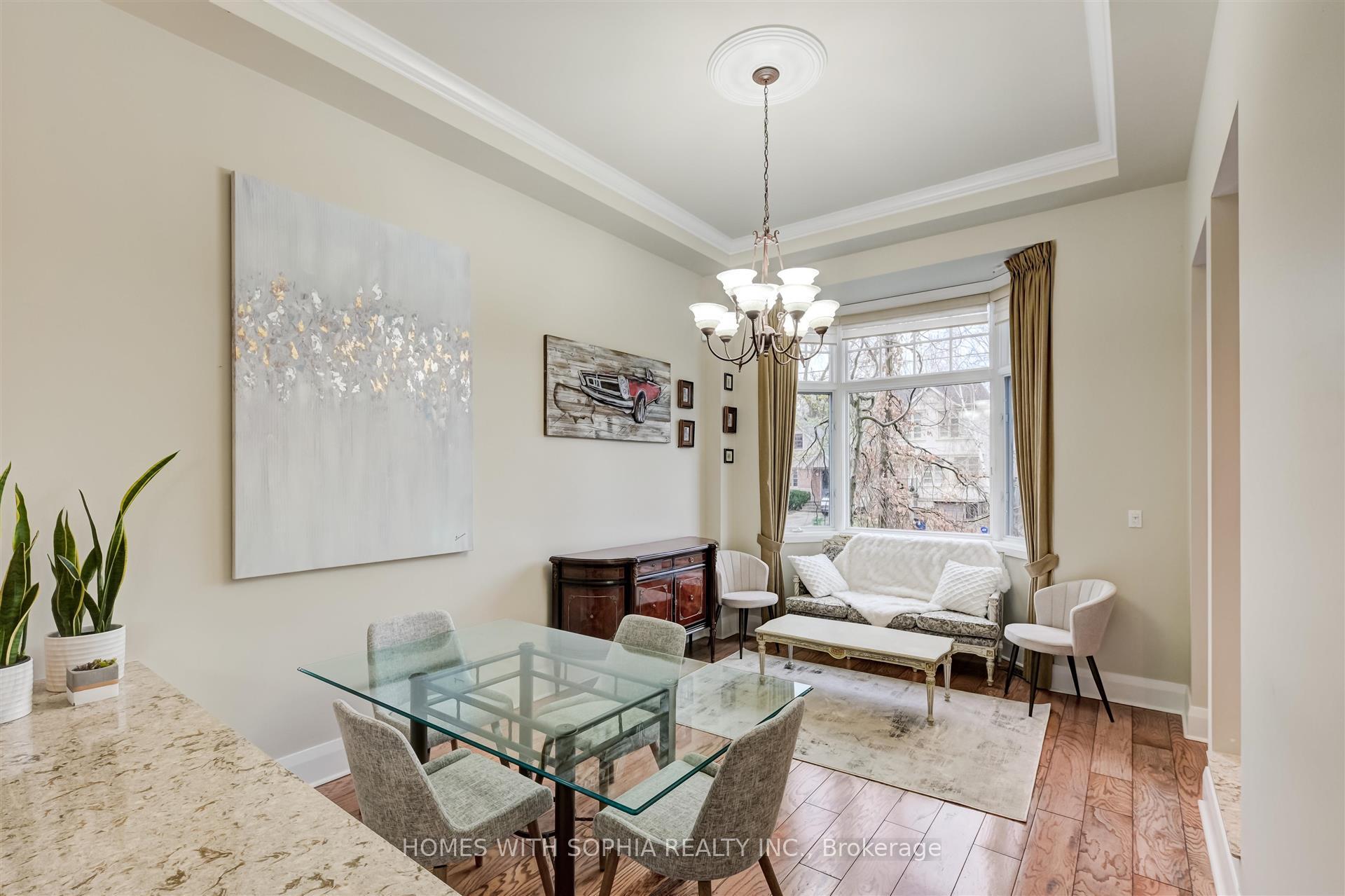 162 Glenvale Blvd, Toronto, ON M4G2W3 | 2 Bedroom 4 Bathroom Detached House | Image 10