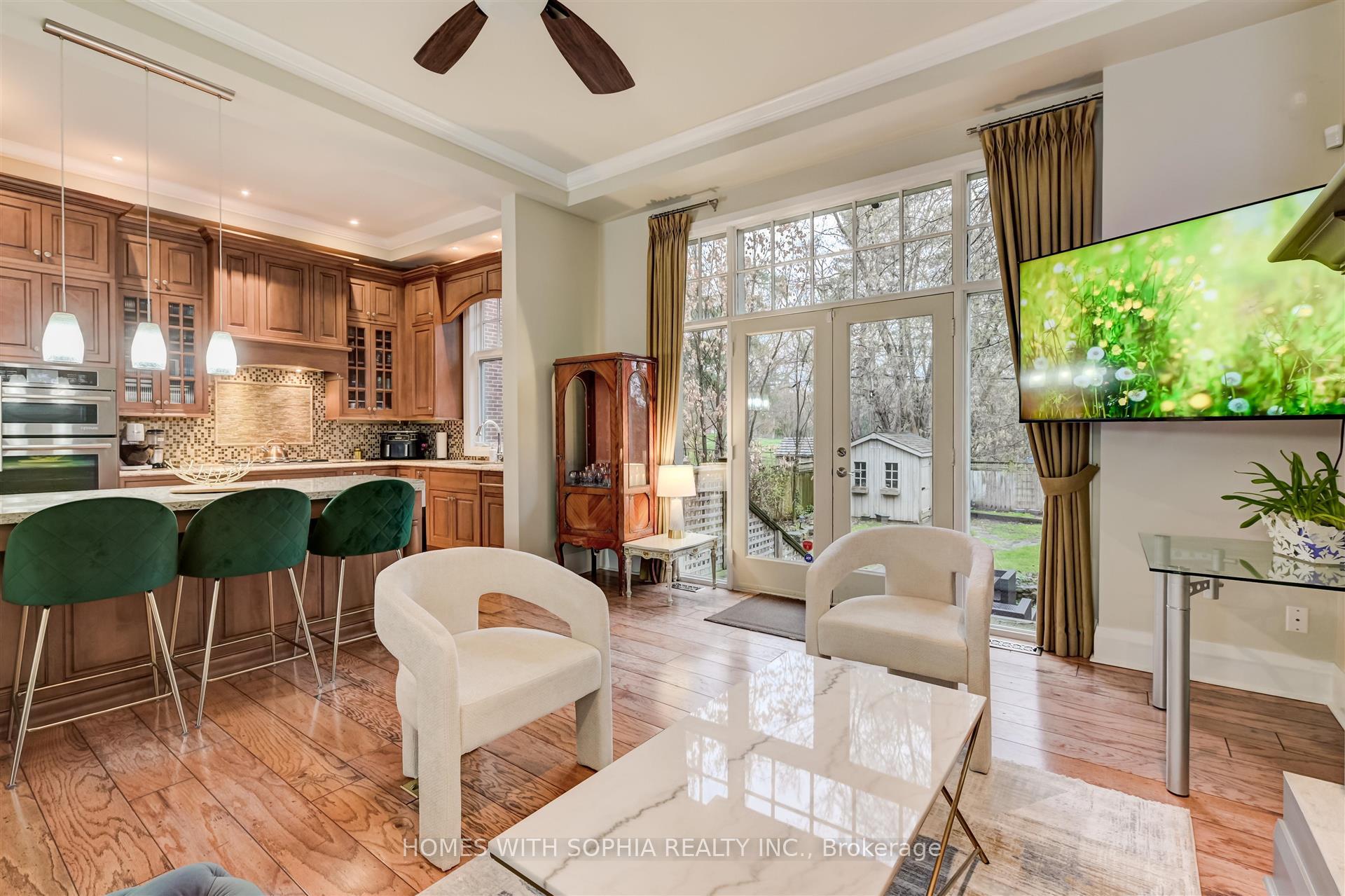 162 Glenvale Blvd, Toronto, ON M4G2W3 | 2 Bedroom 4 Bathroom Detached House | Image 15