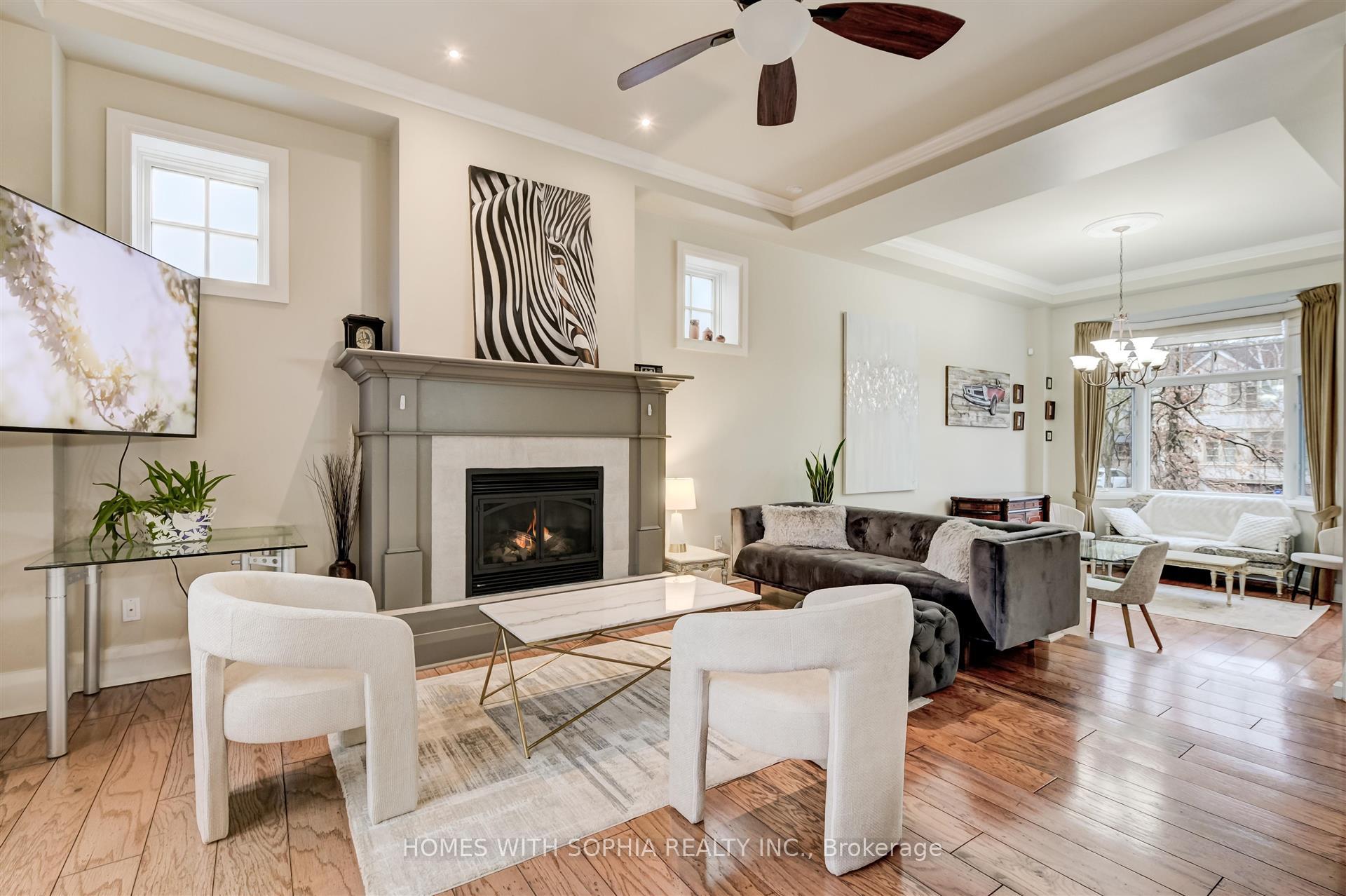 162 Glenvale Blvd, Toronto, ON M4G2W3 | 2 Bedroom 4 Bathroom Detached House | Image 16