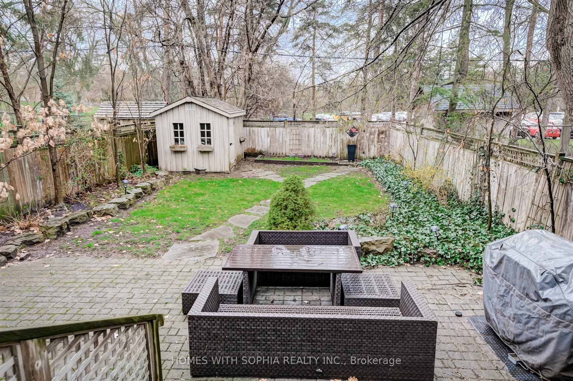 162 Glenvale Blvd, Toronto, ON M4G2W3 | 2 Bedroom 4 Bathroom Detached House | Image 31