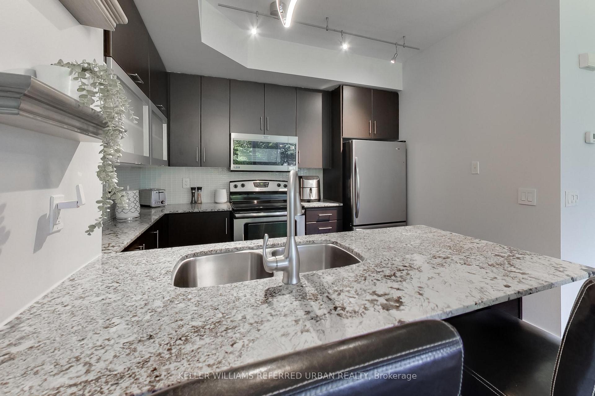 #TH115 - 90 Stadium Rd, Toronto, ON M5V3W5 | 2 Bedroom 3 Bathroom Condo Townhouse | Image 8