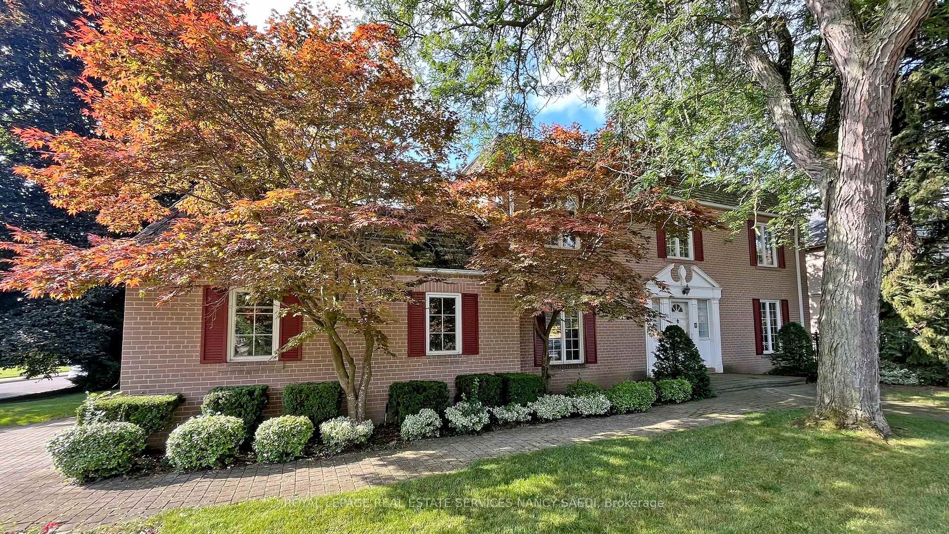 31 Saintfield Ave, Toronto, ON M3C2M7 | 4 Bedroom 3 Bathroom Detached House | Image 10