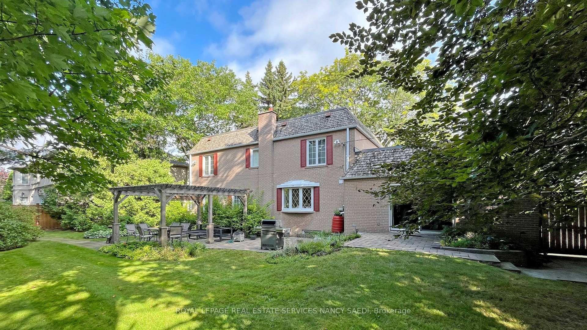 31 Saintfield Ave, Toronto, ON M3C2M7 | 4 Bedroom 3 Bathroom Detached House | Image 15