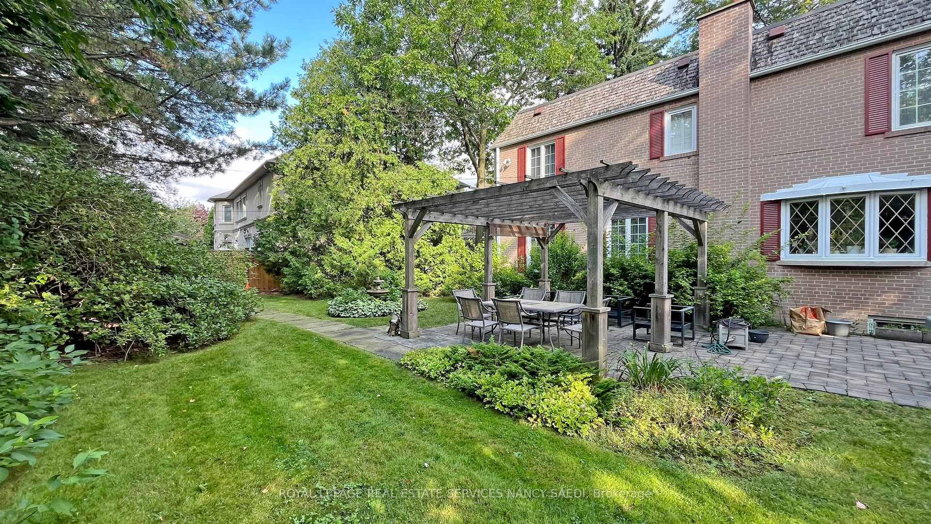 31 Saintfield Ave, Toronto, ON M3C2M7 | 4 Bedroom 3 Bathroom Detached House | Image 19