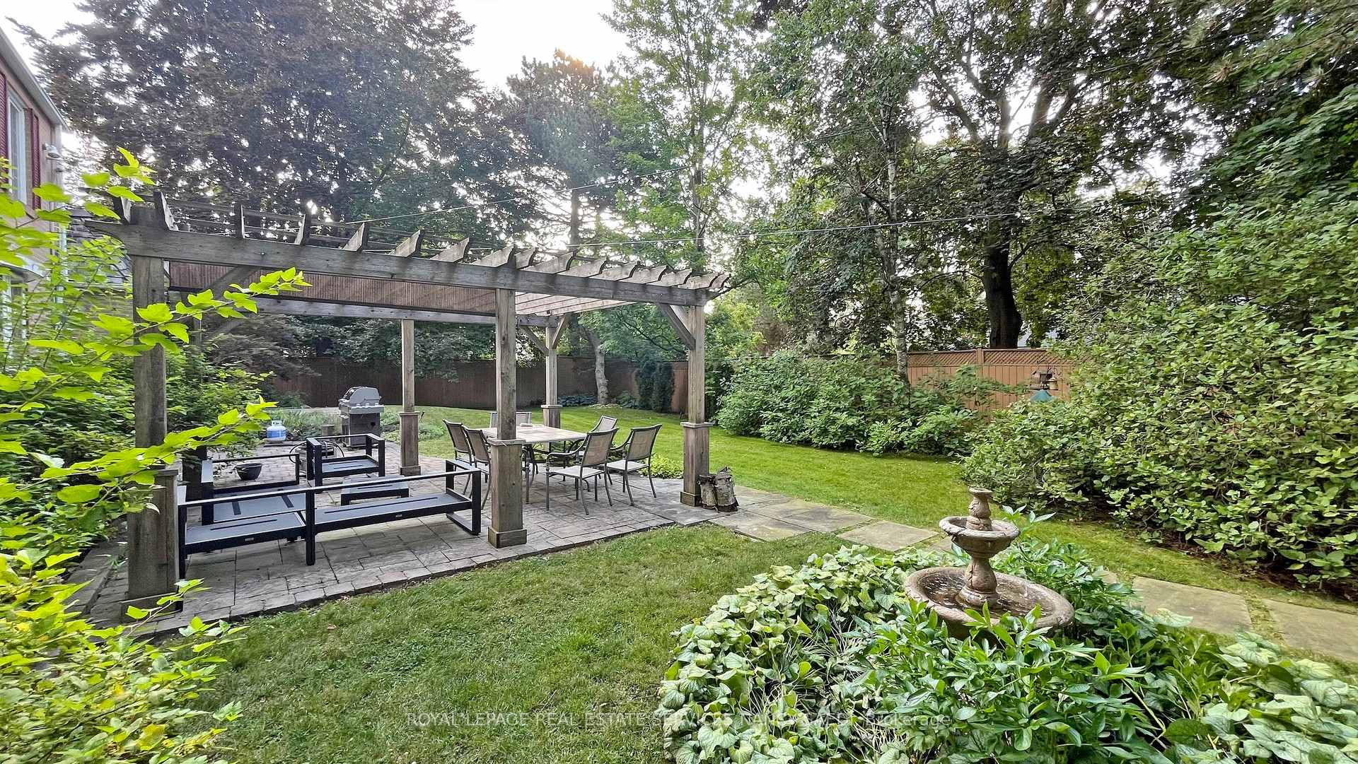 31 Saintfield Ave, Toronto, ON M3C2M7 | 4 Bedroom 3 Bathroom Detached House | Image 21