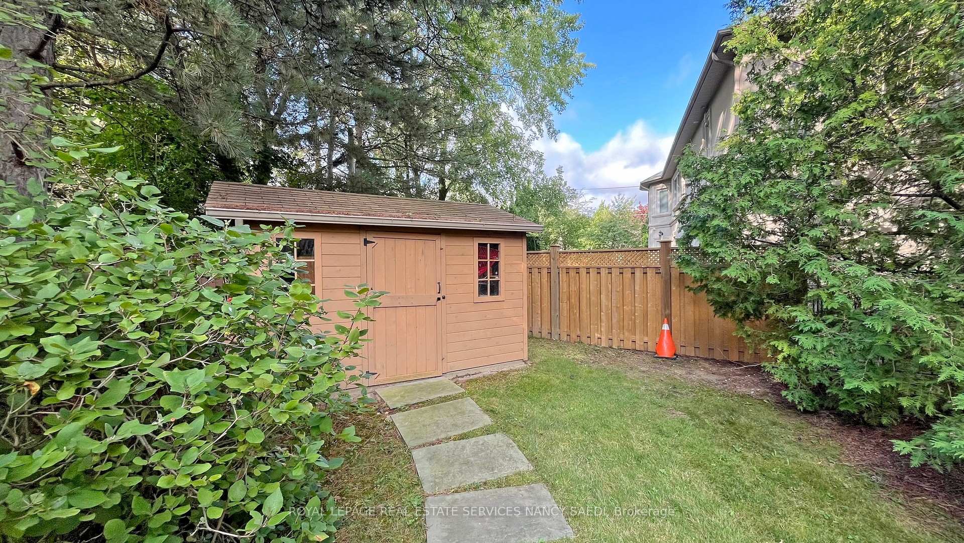 31 Saintfield Ave, Toronto, ON M3C2M7 | 4 Bedroom 3 Bathroom Detached House | Image 24