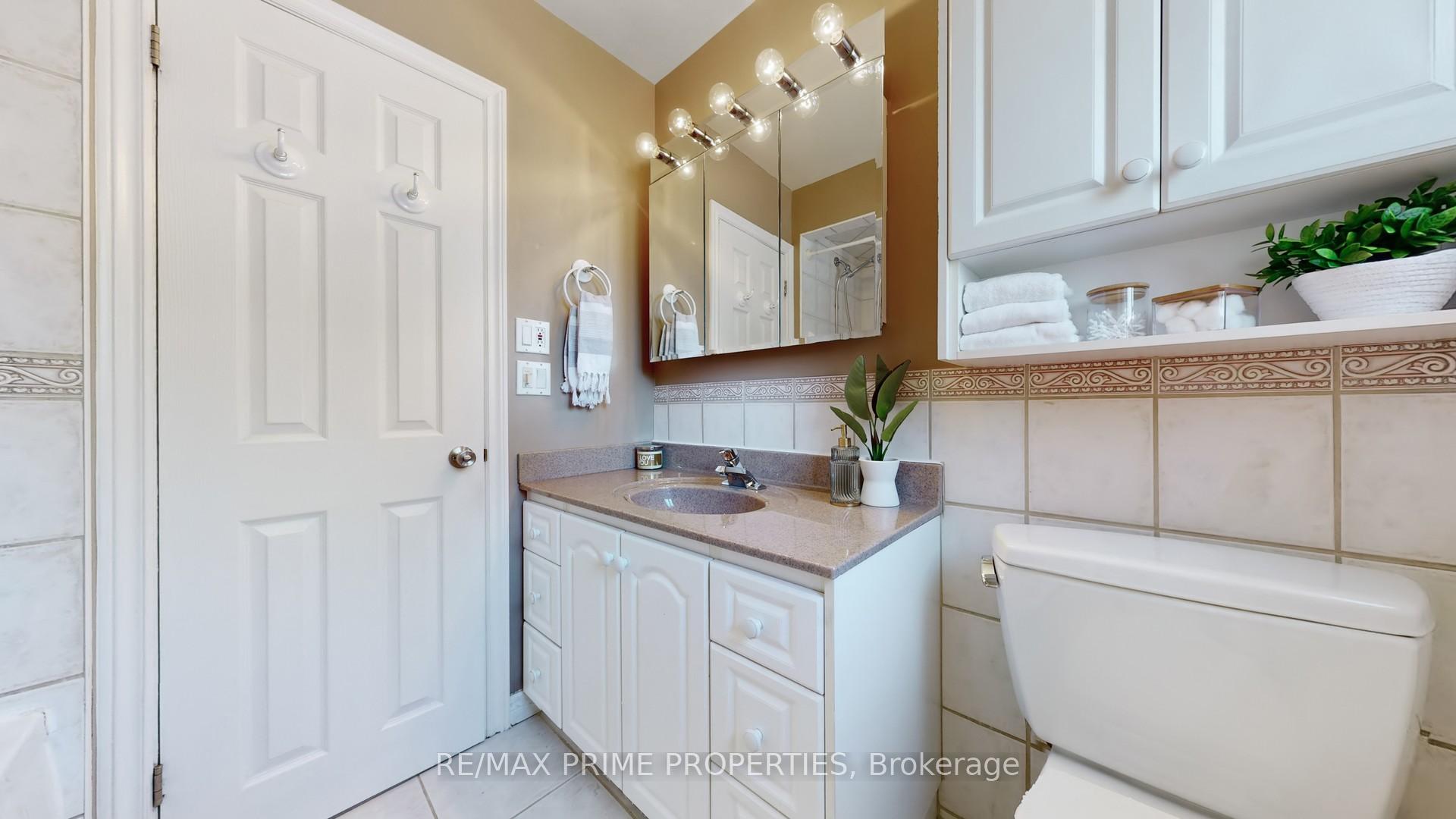104 Kingslake Rd, Toronto, ON M2J3E8 | 3 Bedroom 3 Bathroom Detached House | Image 27