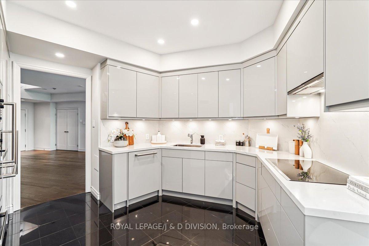 #PH9 - 3800 Yonge St, Toronto, ON M4N3P7 | 2 Bedroom 3 Bathroom Condo Apt | Image 9