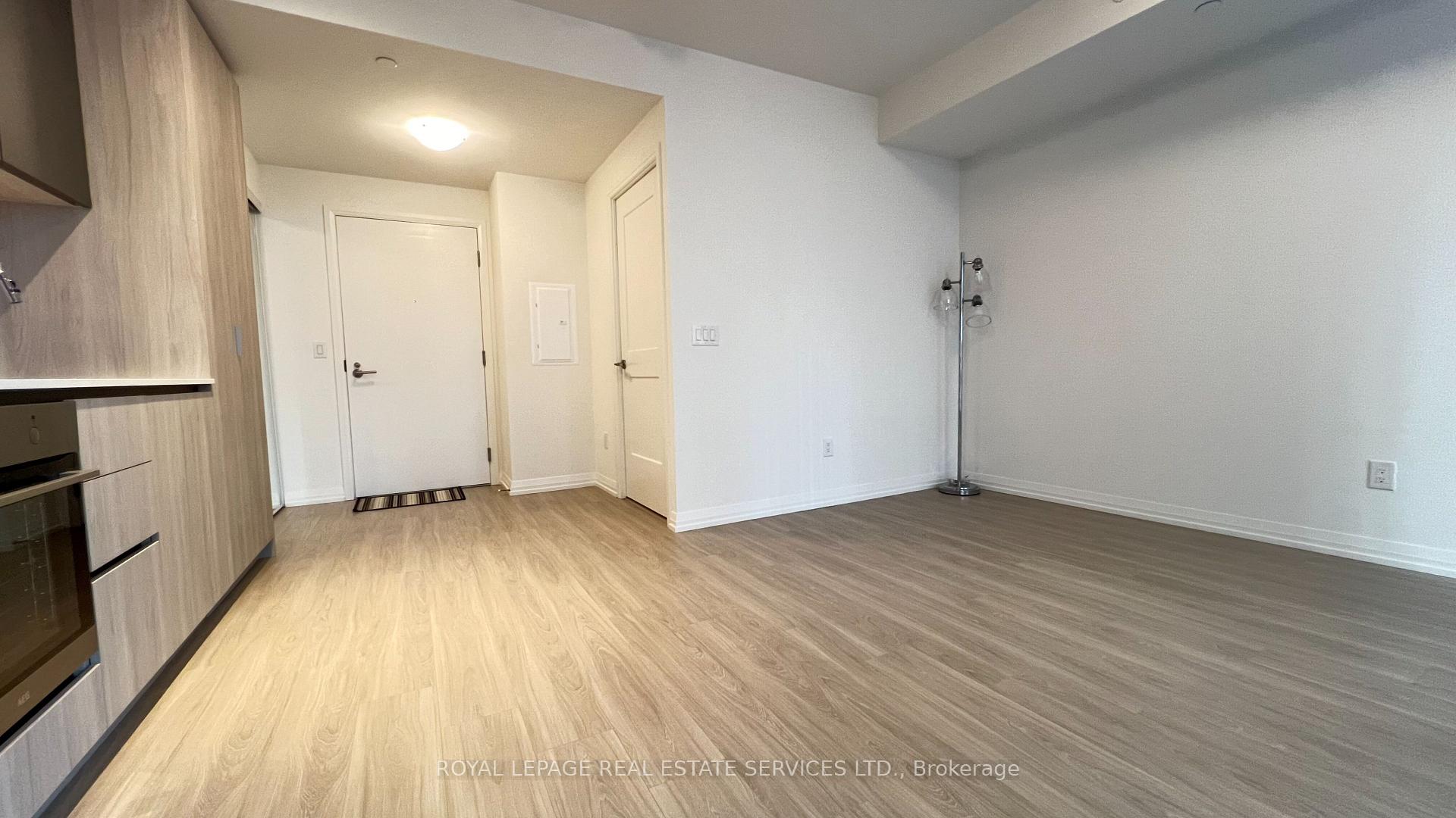 #806 - 8 Widmer St, Toronto, ON M5V2E7 | 0 Bedroom 1 Bathroom Condo Apt | Image 12