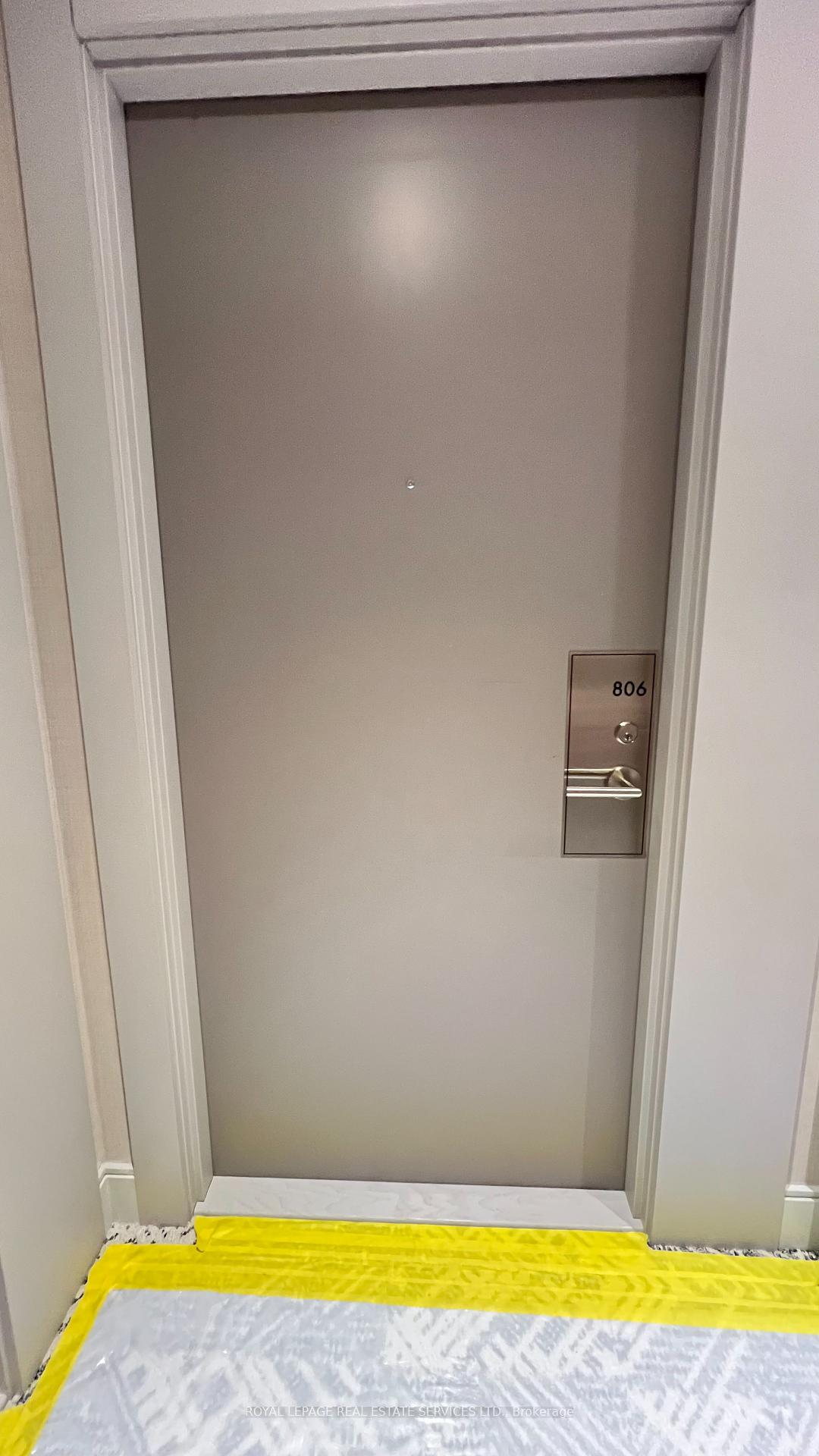 #806 - 8 Widmer St, Toronto, ON M5V2E7 | 0 Bedroom 1 Bathroom Condo Apt | Image 5