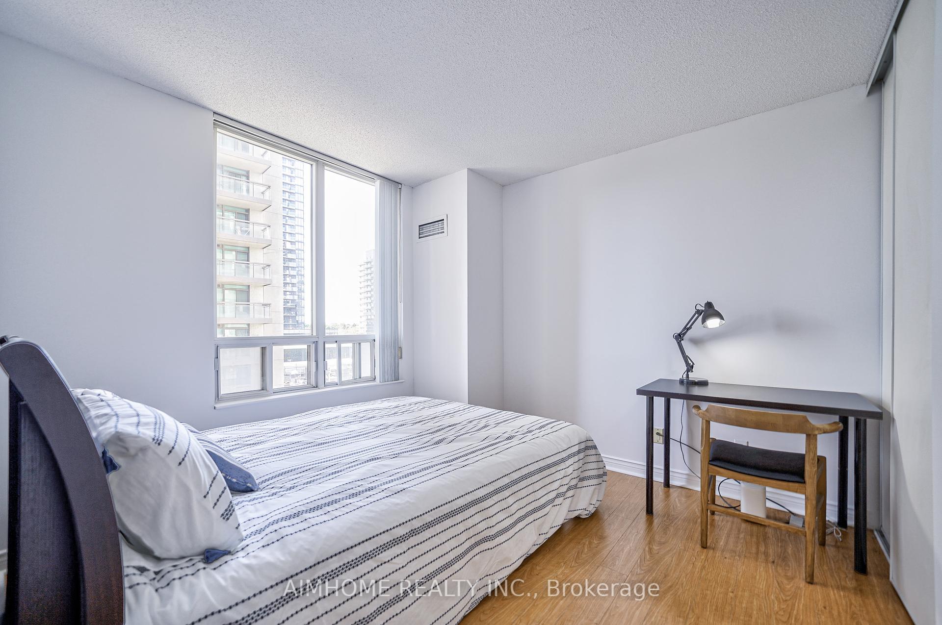 #710 - 256 Doris Ave, Toronto, ON M2N6X8 | 3 Bedroom 2 Bathroom Condo Apt | Image 13