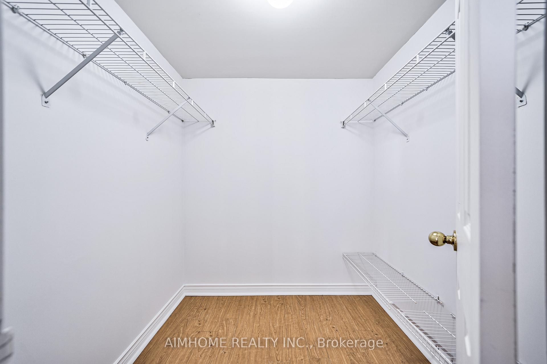 #710 - 256 Doris Ave, Toronto, ON M2N6X8 | 3 Bedroom 2 Bathroom Condo Apt | Image 20