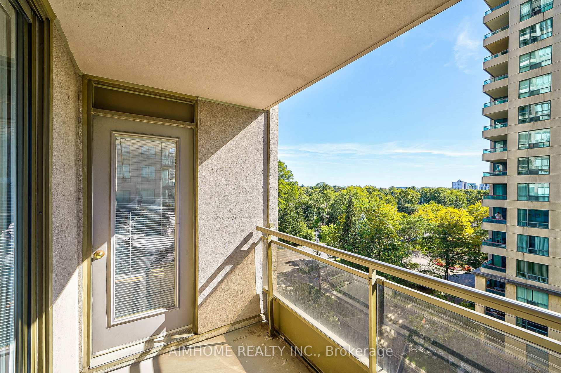 #710 - 256 Doris Ave, Toronto, ON M2N6X8 | 3 Bedroom 2 Bathroom Condo Apt | Image 23