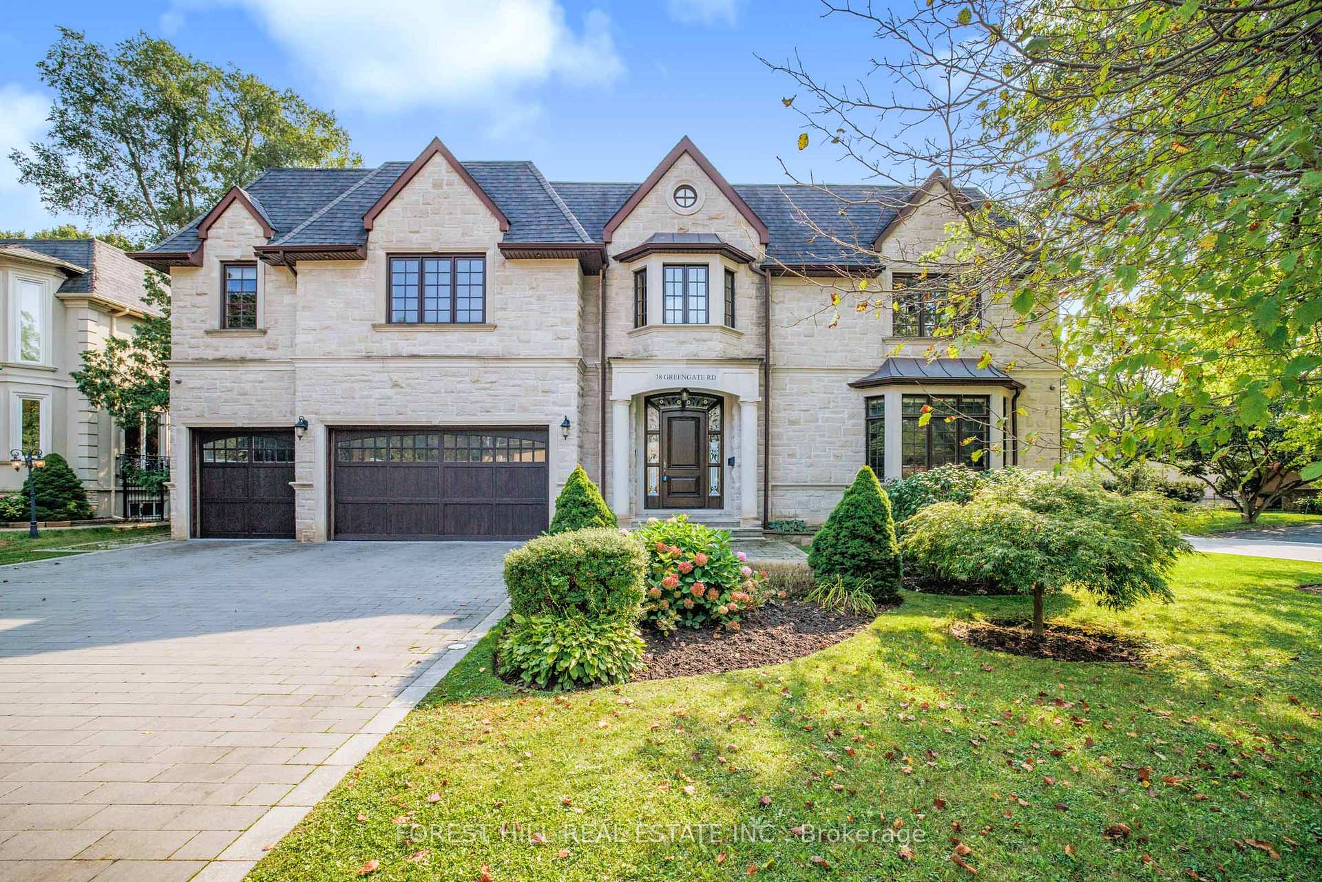 38 Greengate Rd, Toronto, ON M3B1E8 | 4 Bedroom 9 Bathroom Detached House | Image 1