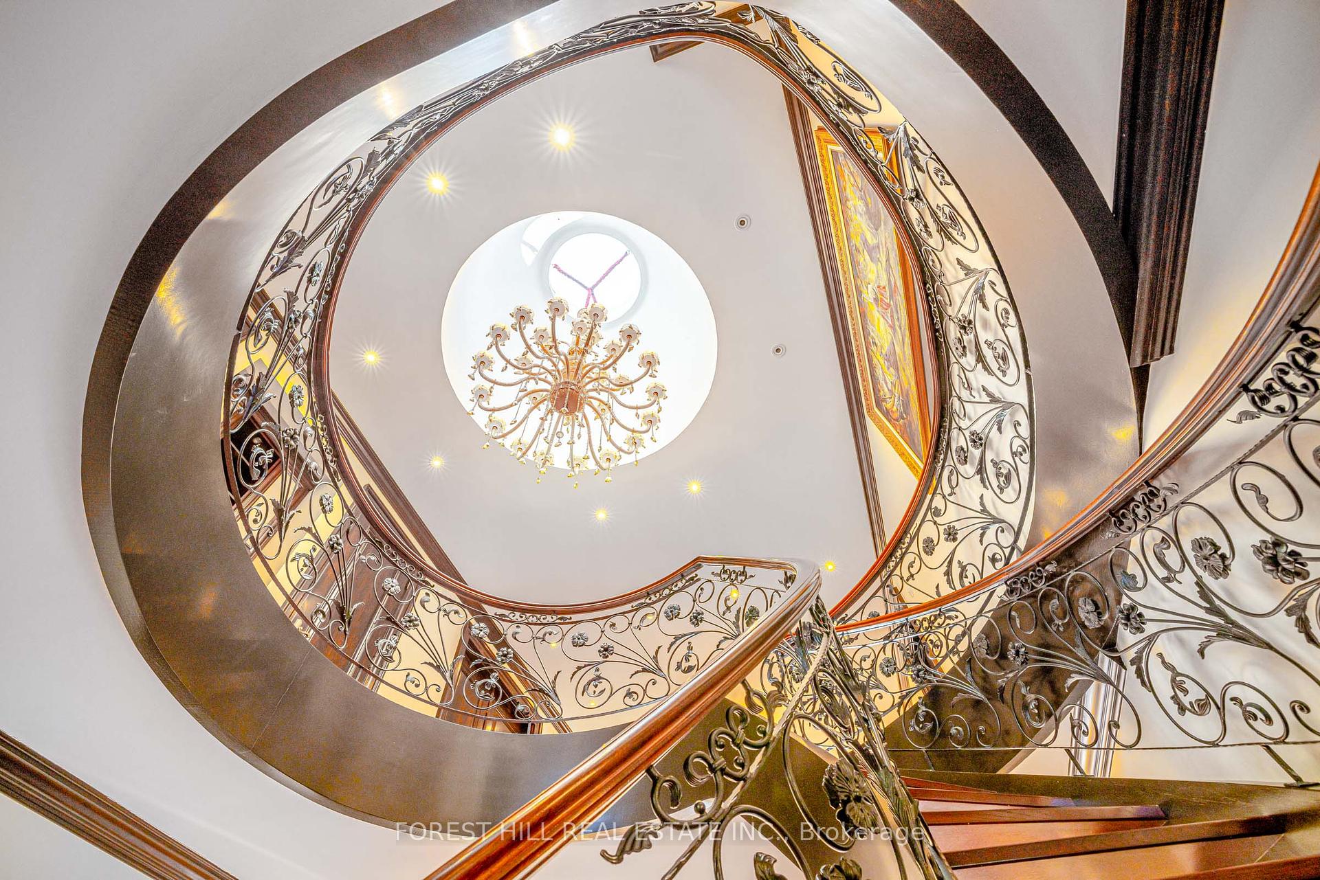 38 Greengate Rd, Toronto, ON M3B1E8 | 4 Bedroom 9 Bathroom Detached House | Image 10