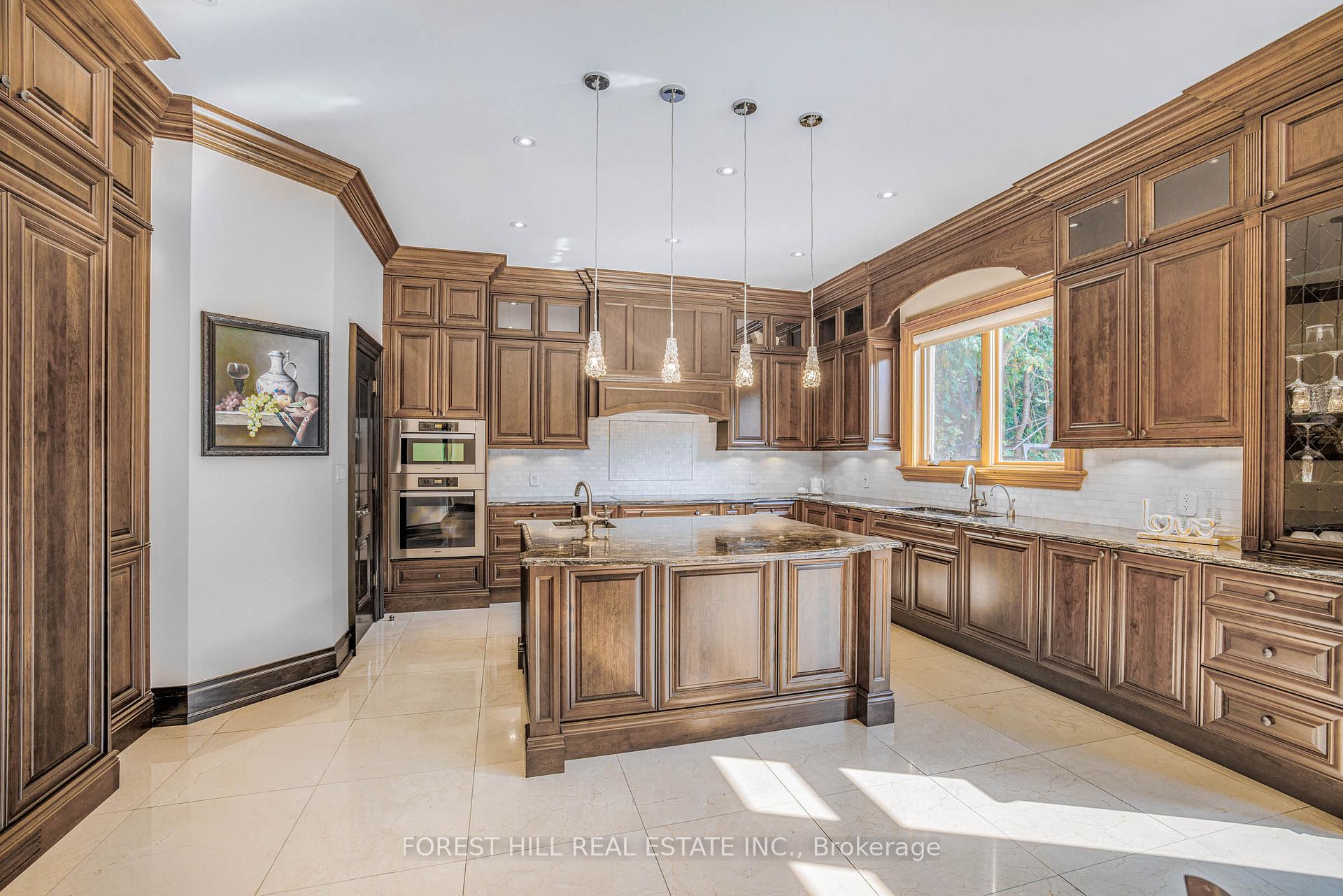 38 Greengate Rd, Toronto, ON M3B1E8 | 4 Bedroom 9 Bathroom Detached House | Image 11