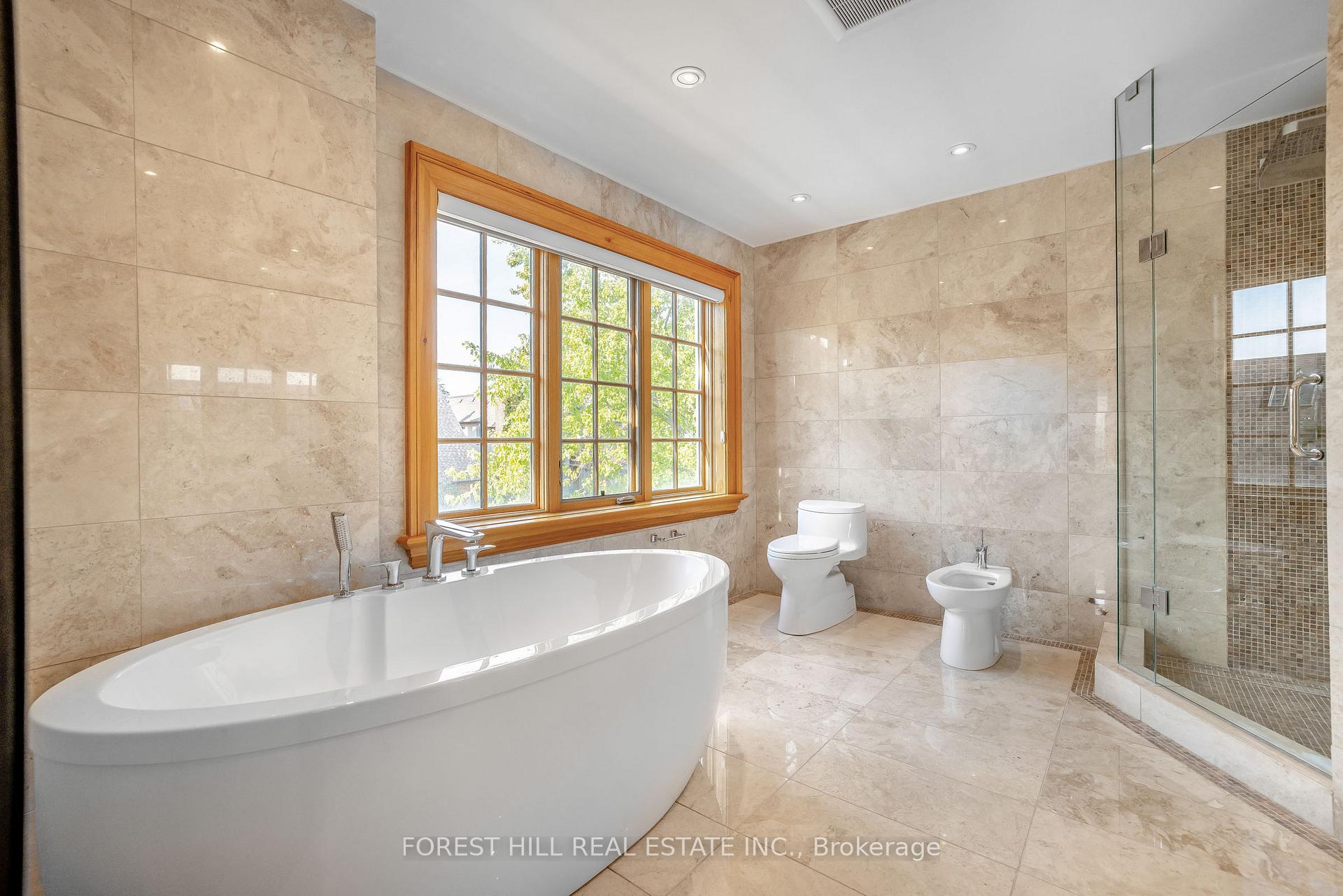 38 Greengate Rd, Toronto, ON M3B1E8 | 4 Bedroom 9 Bathroom Detached House | Image 17