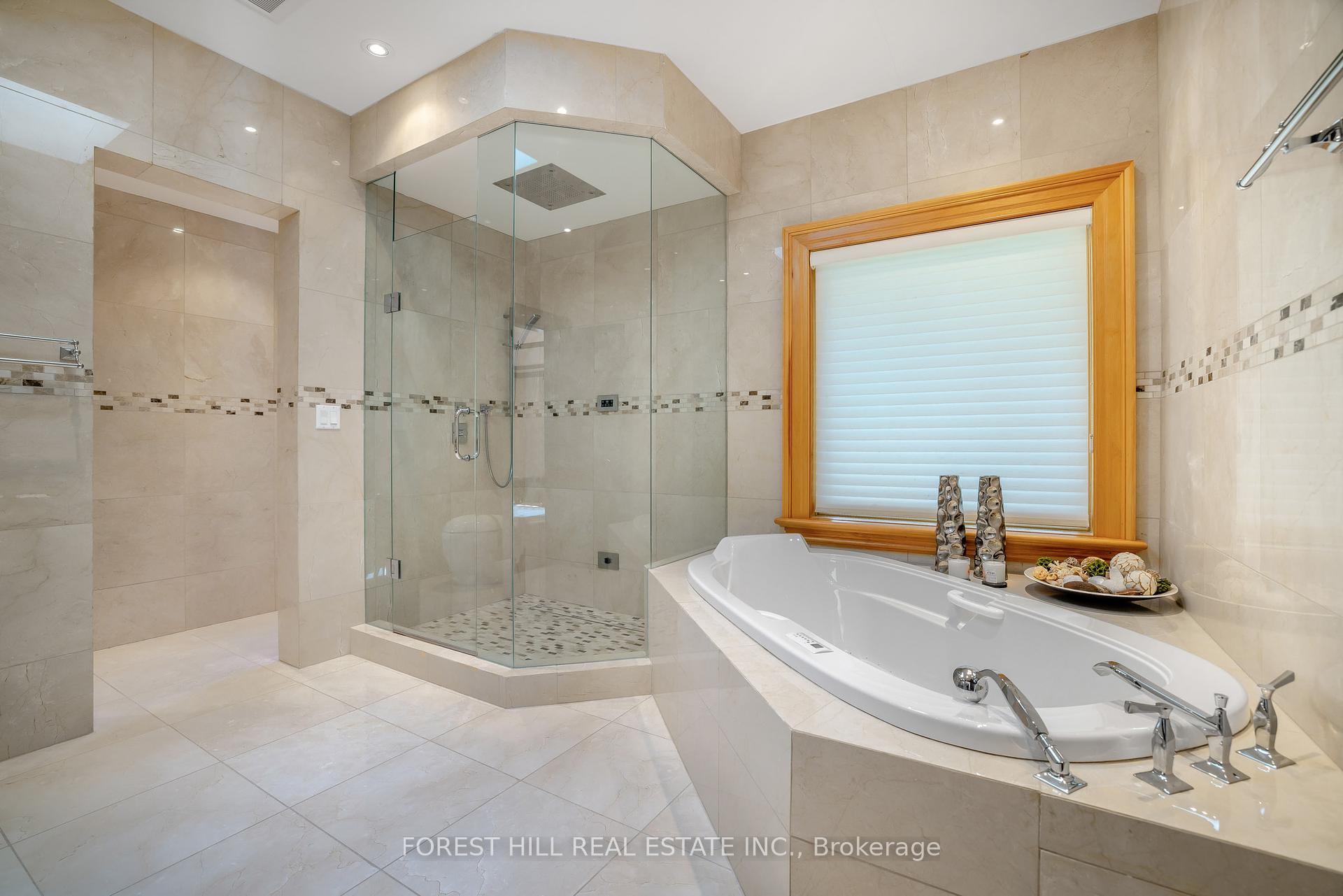 38 Greengate Rd, Toronto, ON M3B1E8 | 4 Bedroom 9 Bathroom Detached House | Image 21