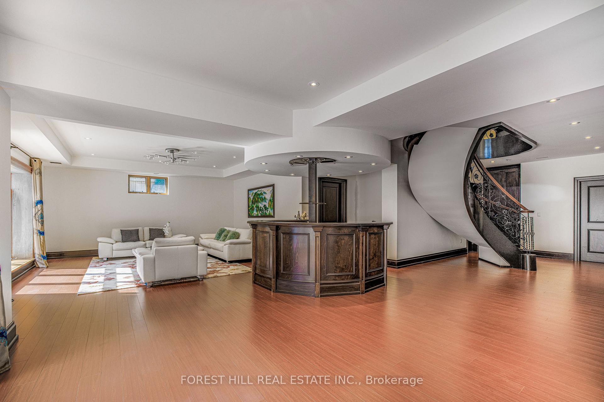 38 Greengate Rd, Toronto, ON M3B1E8 | 4 Bedroom 9 Bathroom Detached House | Image 23