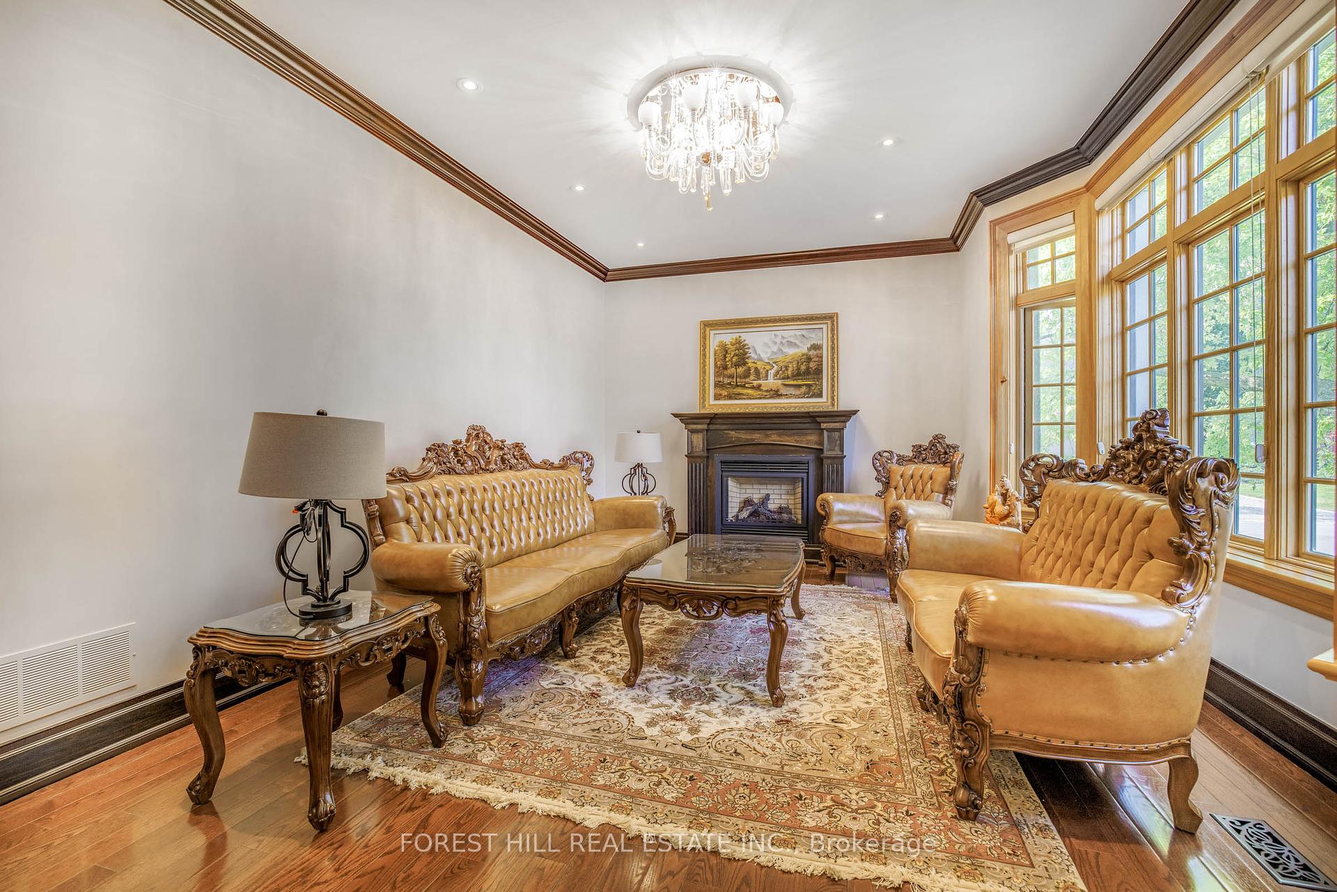 38 Greengate Rd, Toronto, ON M3B1E8 | 4 Bedroom 9 Bathroom Detached House | Image 7