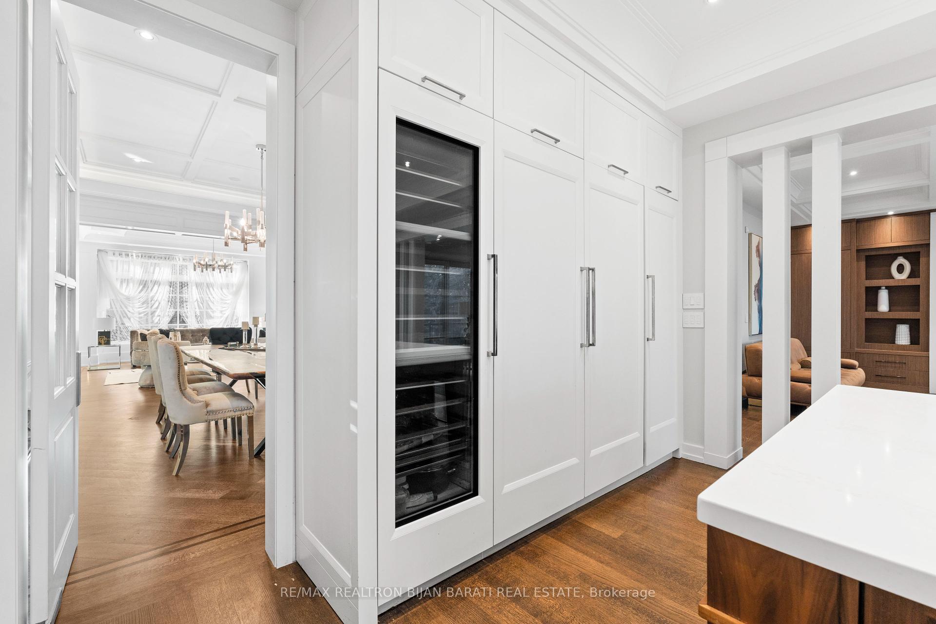 238 St Leonards Ave, Toronto, ON M4N1L1 | 4 Bedroom 6 Bathroom Detached House | Image 11